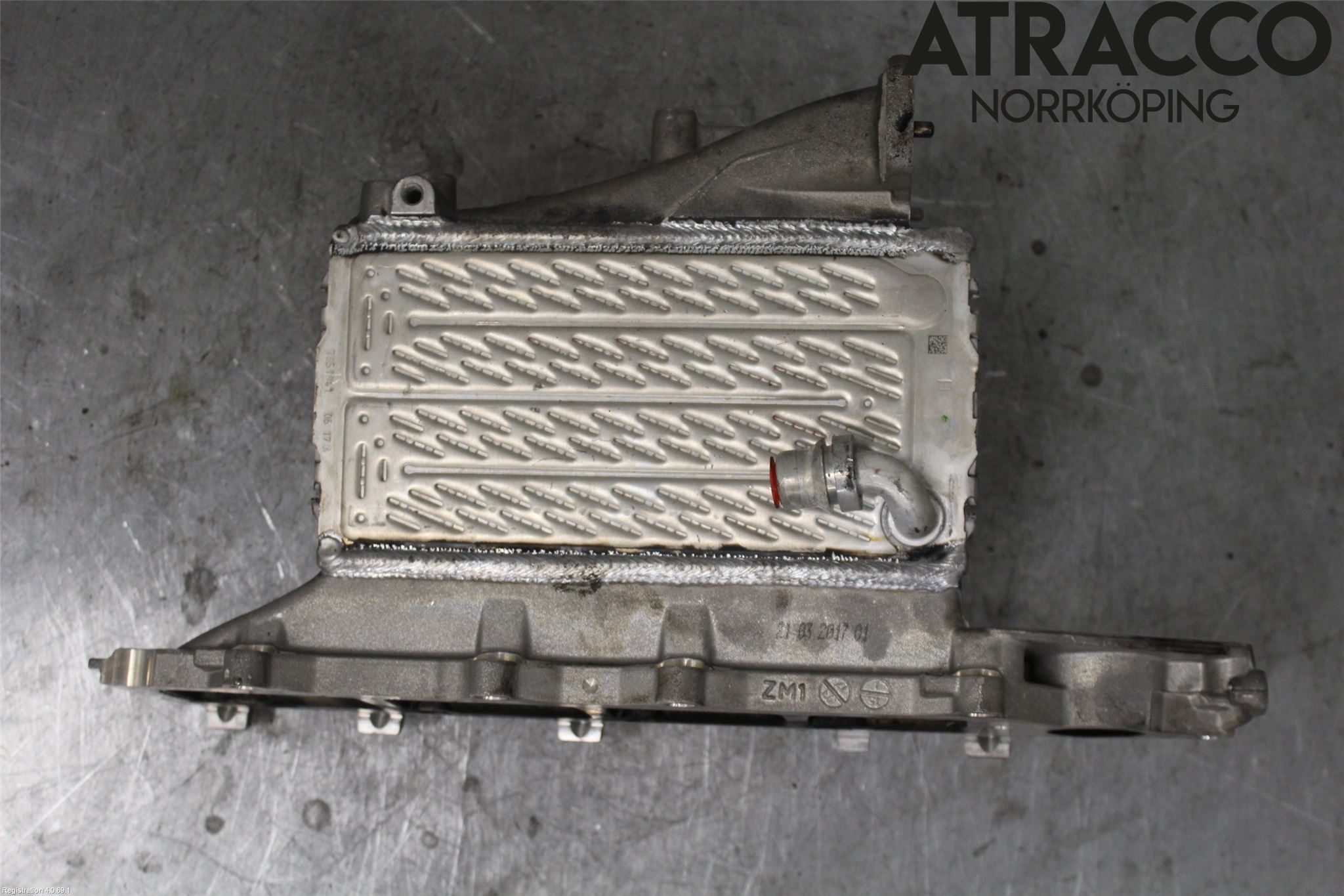 Volkswagen VW TIGUAN 16-24 Grenrör Insug
