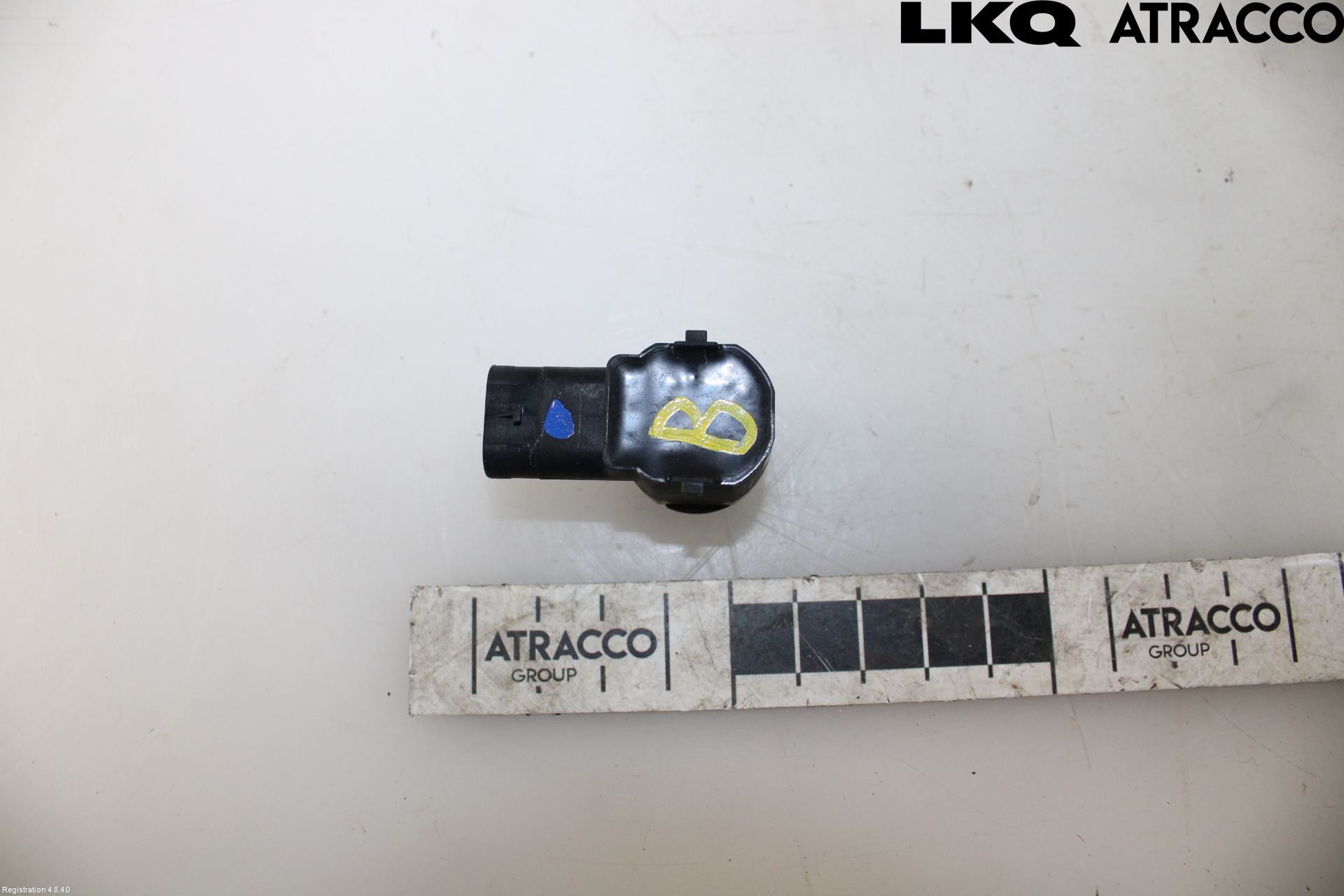 Volvo V40 12-19 Parkeringshjälp Backsensor