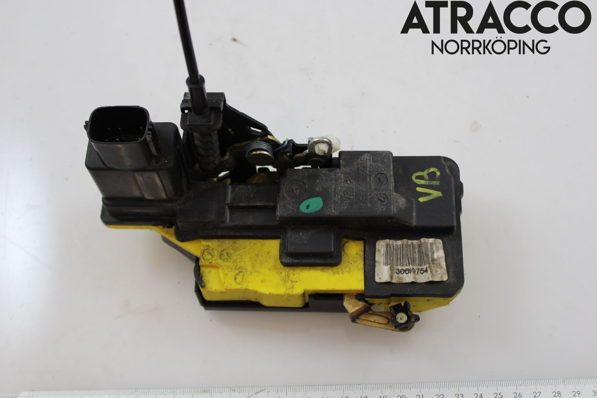 Volvo V70 05-08 Låskista-Dörrlås