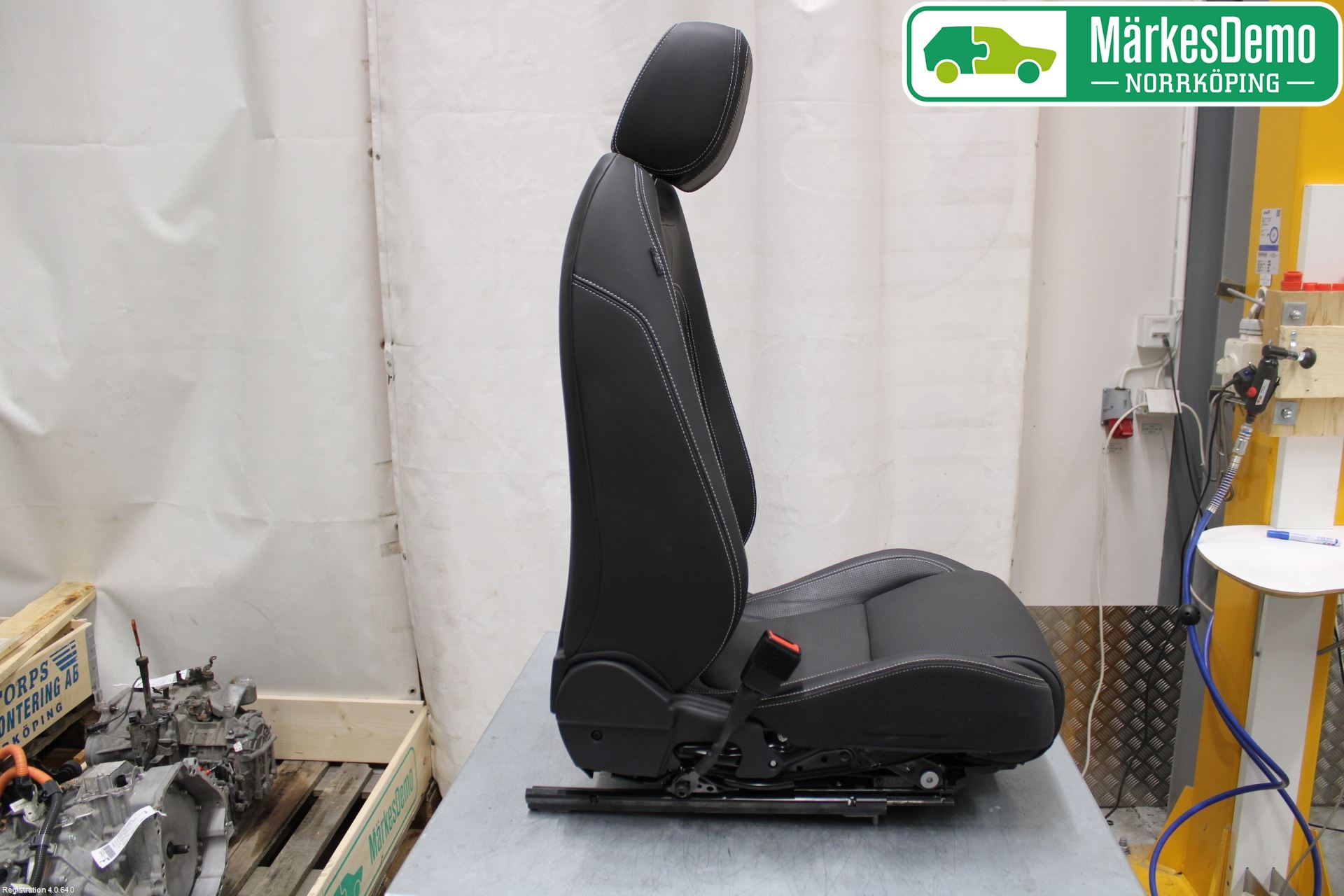 Jaguar I-PACE 18- Inredning Stol Fram Vä