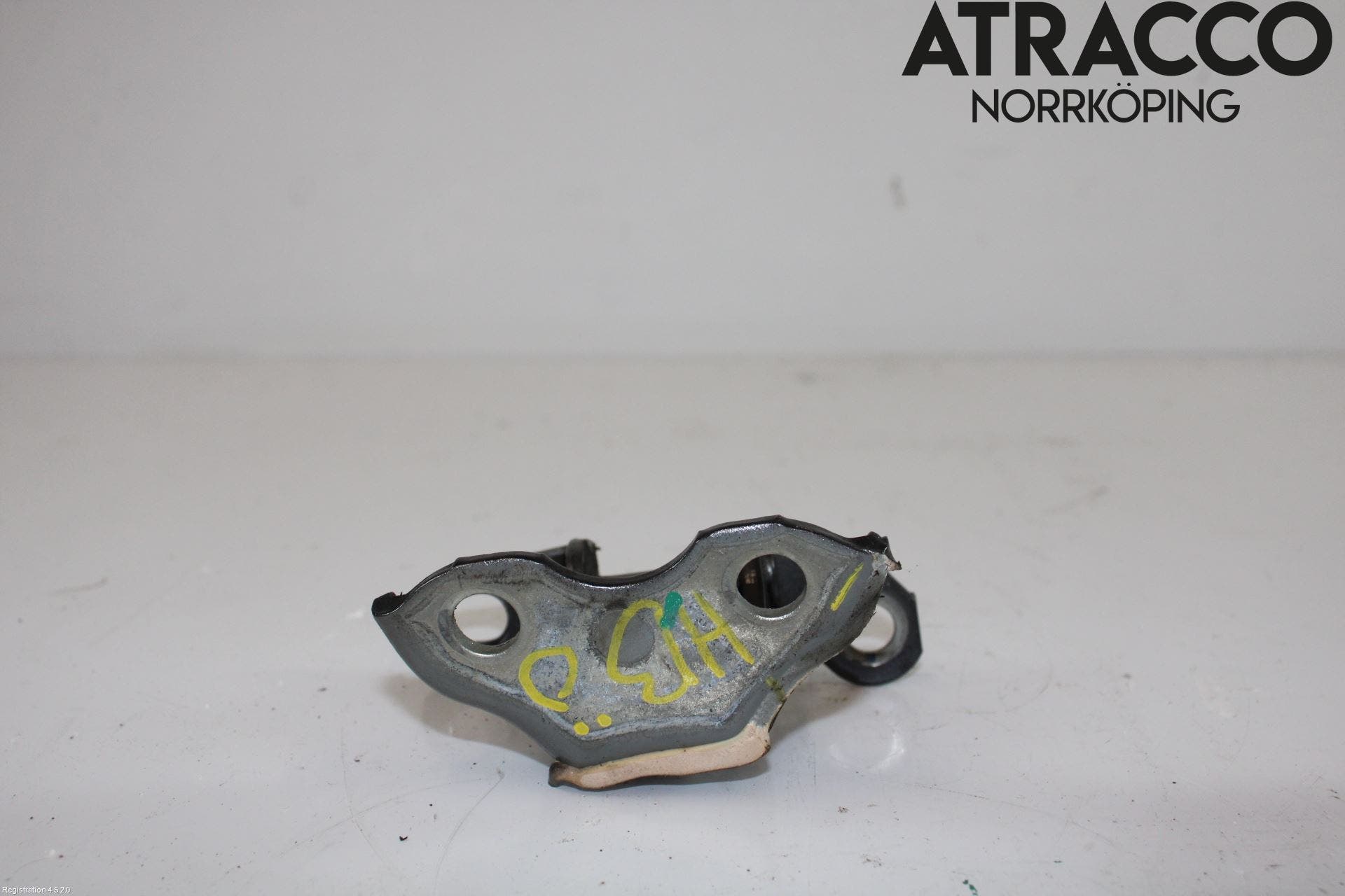 Toyota YARIS XP130 15-20 Dörrgångjärn