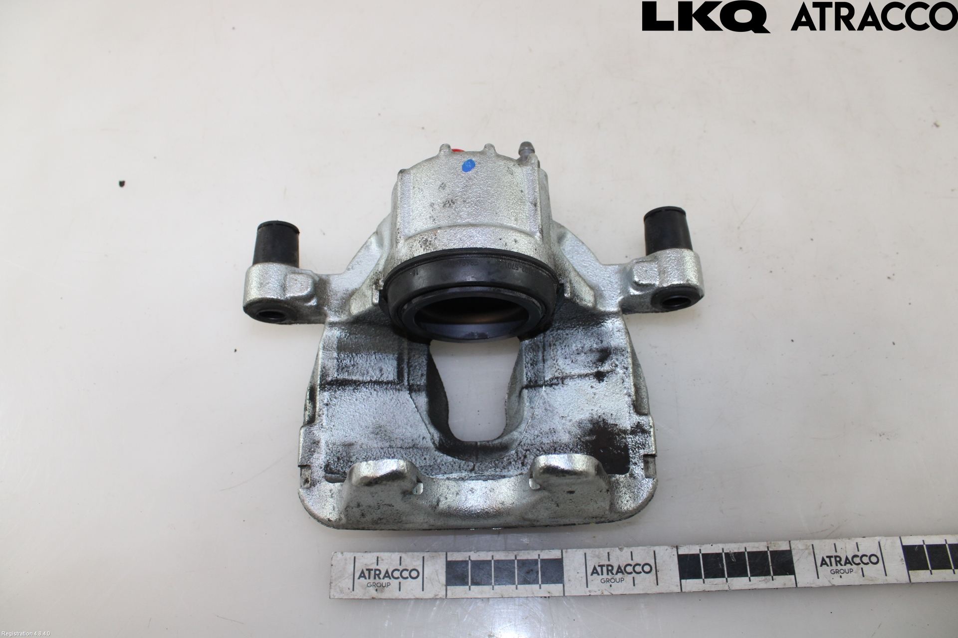 Volkswagen VW PASSAT 24- Bromsok Fram Höger