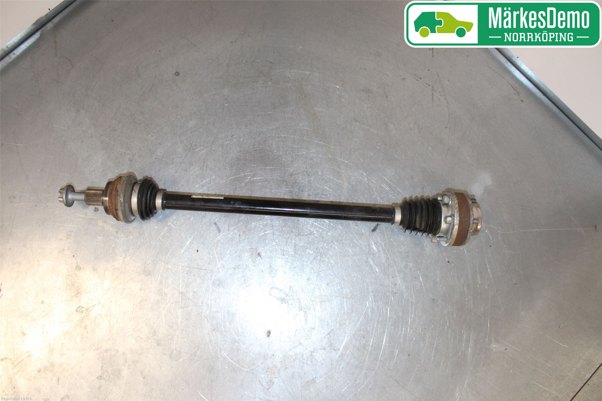 Volkswagen VW TIGUAN ALLSPACE 18- Drivaxel Bak Höger