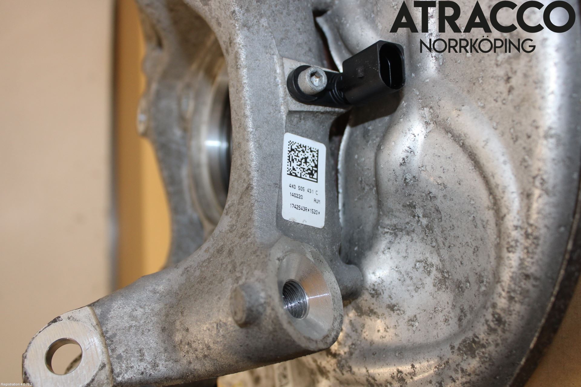 Audi A6 F2/C8 19- Hjullagerhus-Spindel Vä B