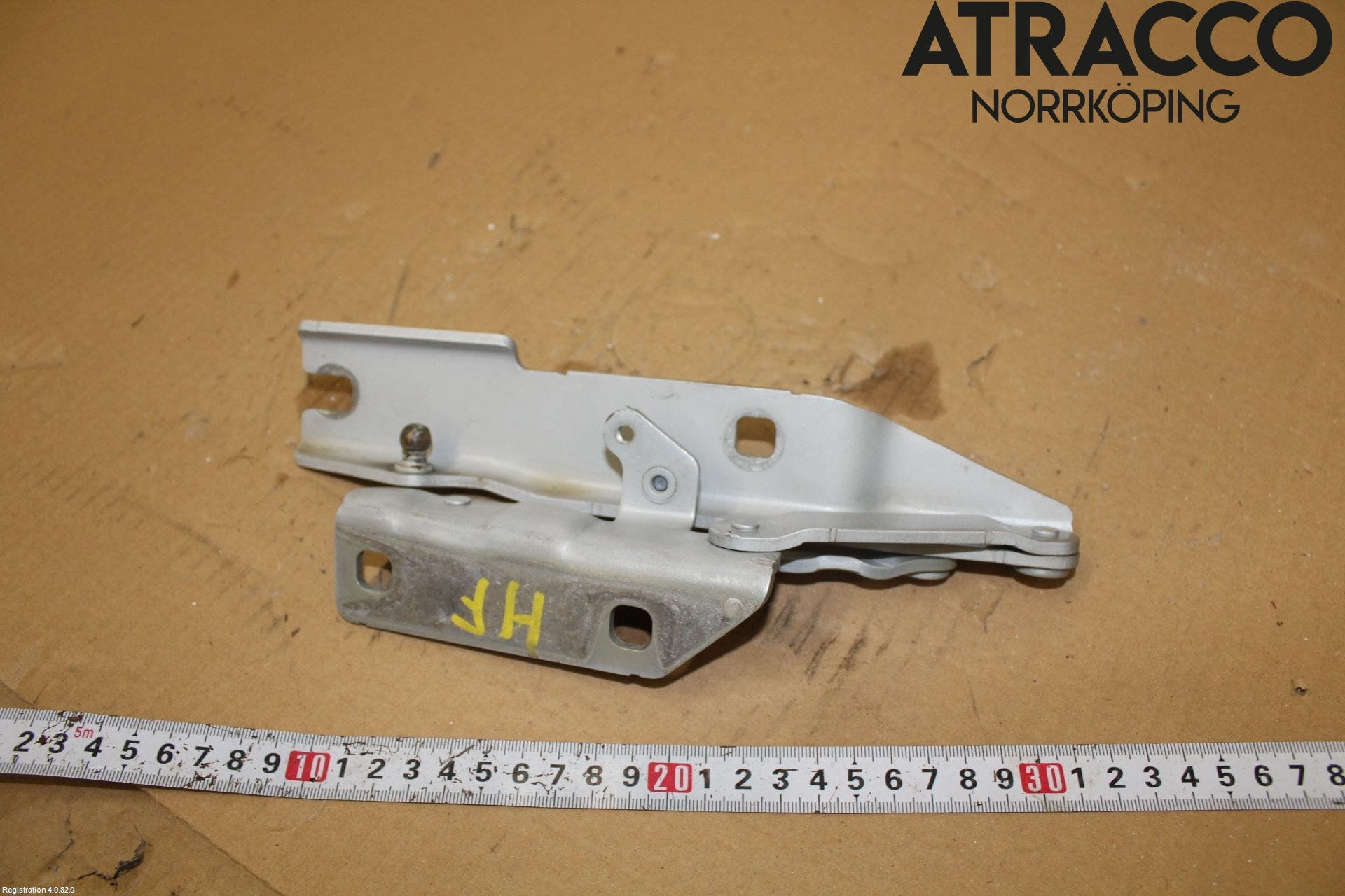 BMW 5 E60/61 Sed/Tou 02-10 Huvgångjärn