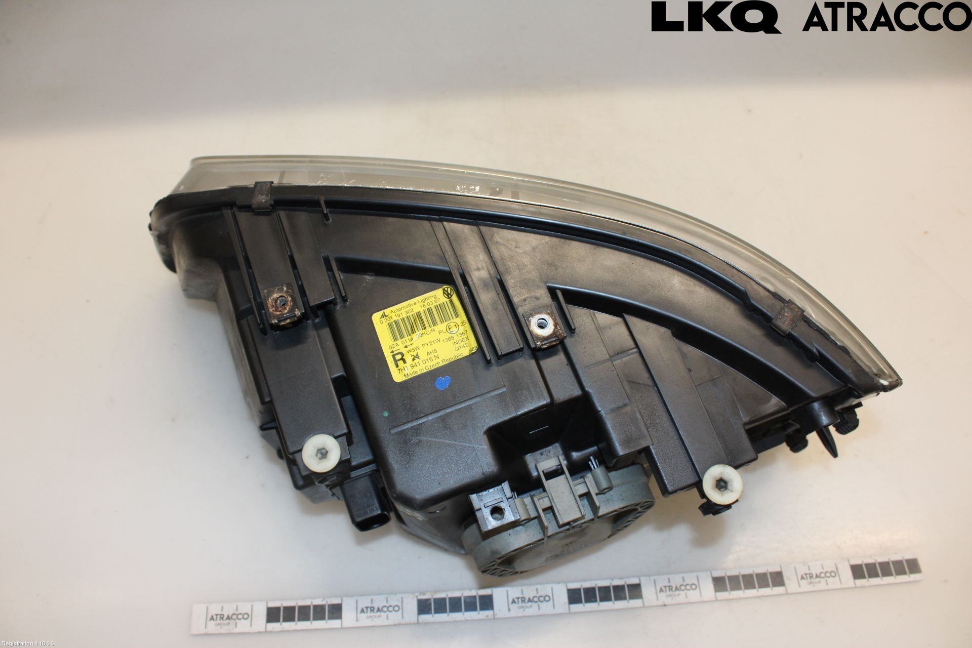 Volkswagen VW TRANSP/CARAVELLE (T5) 04-15 Strålkastare Höger