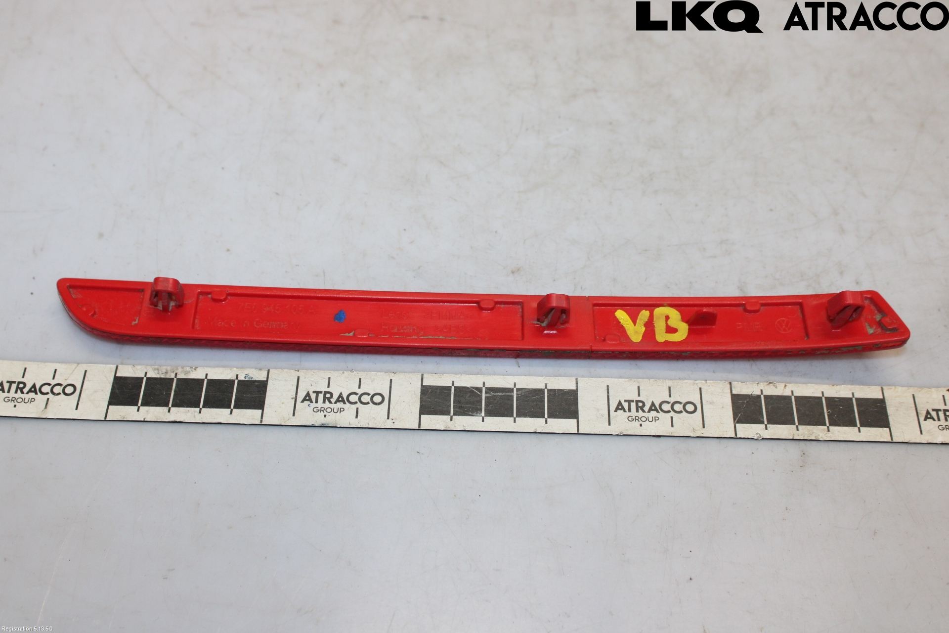 Volkswagen VW TRANSP/CARAVELLE (T6) 16-22 Dimljus/Reflex Bak