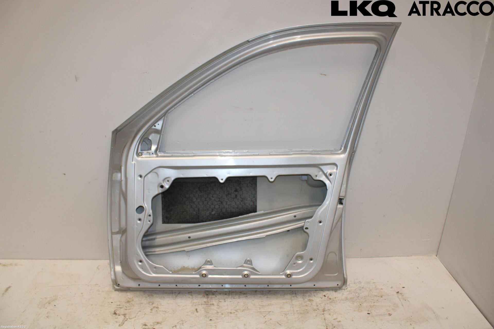 Volkswagen VW GOLF IV 98-06 Dörr Fram Höger