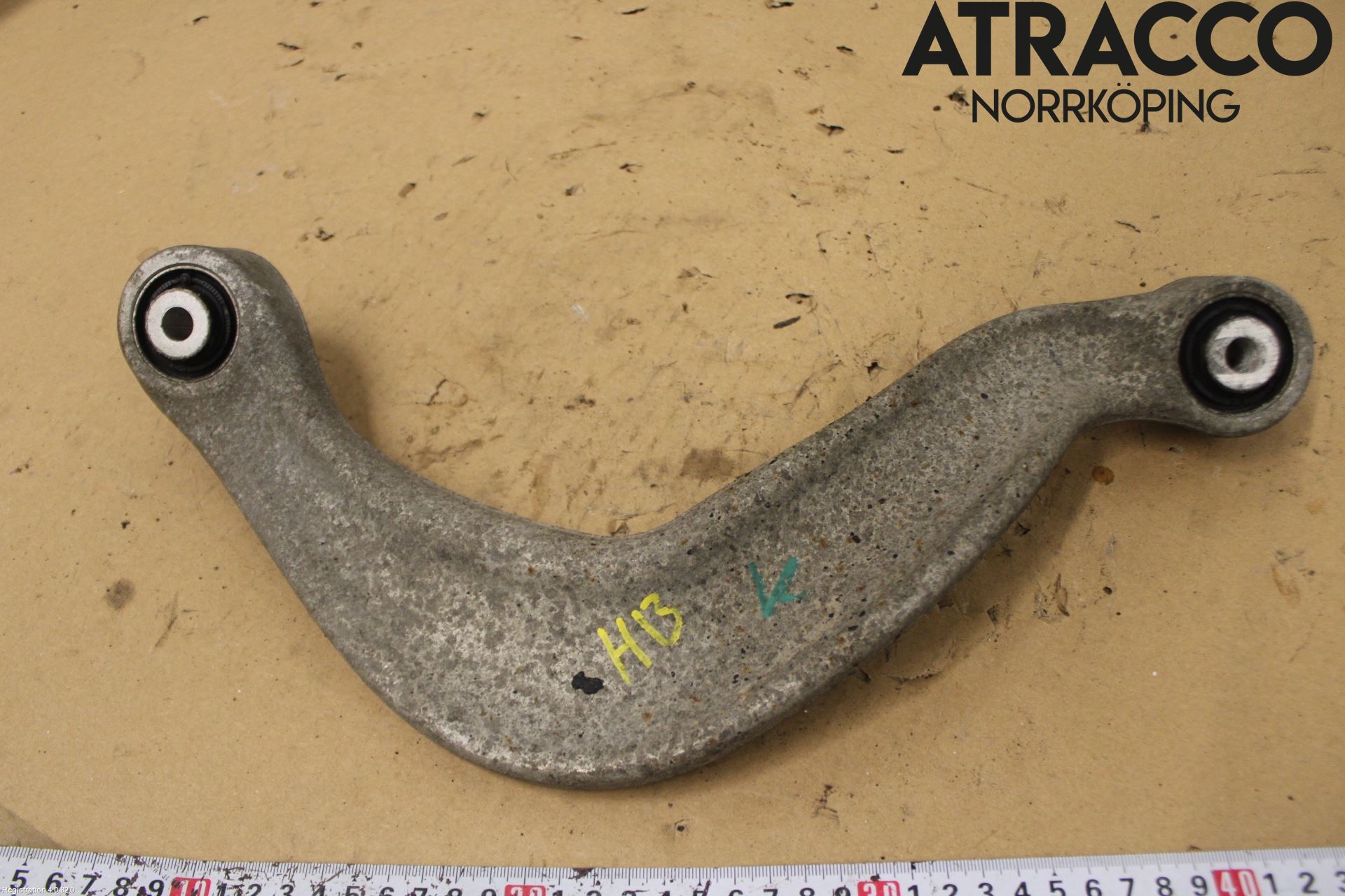 Audi A4 12-15 Bärarm Bak Övre Höger