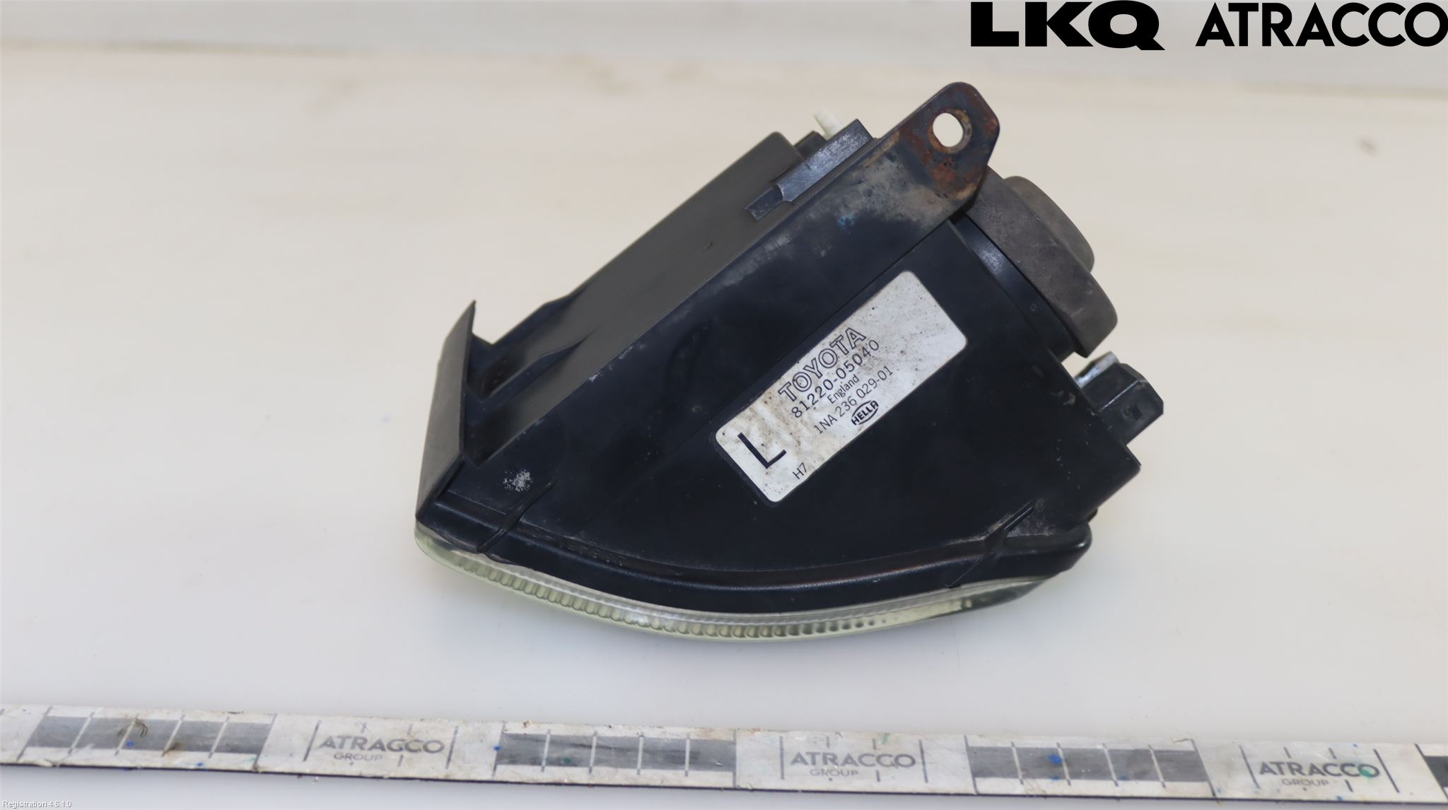 Toyota AVENSIS 98-02 Dimljus-Varselljus Fram