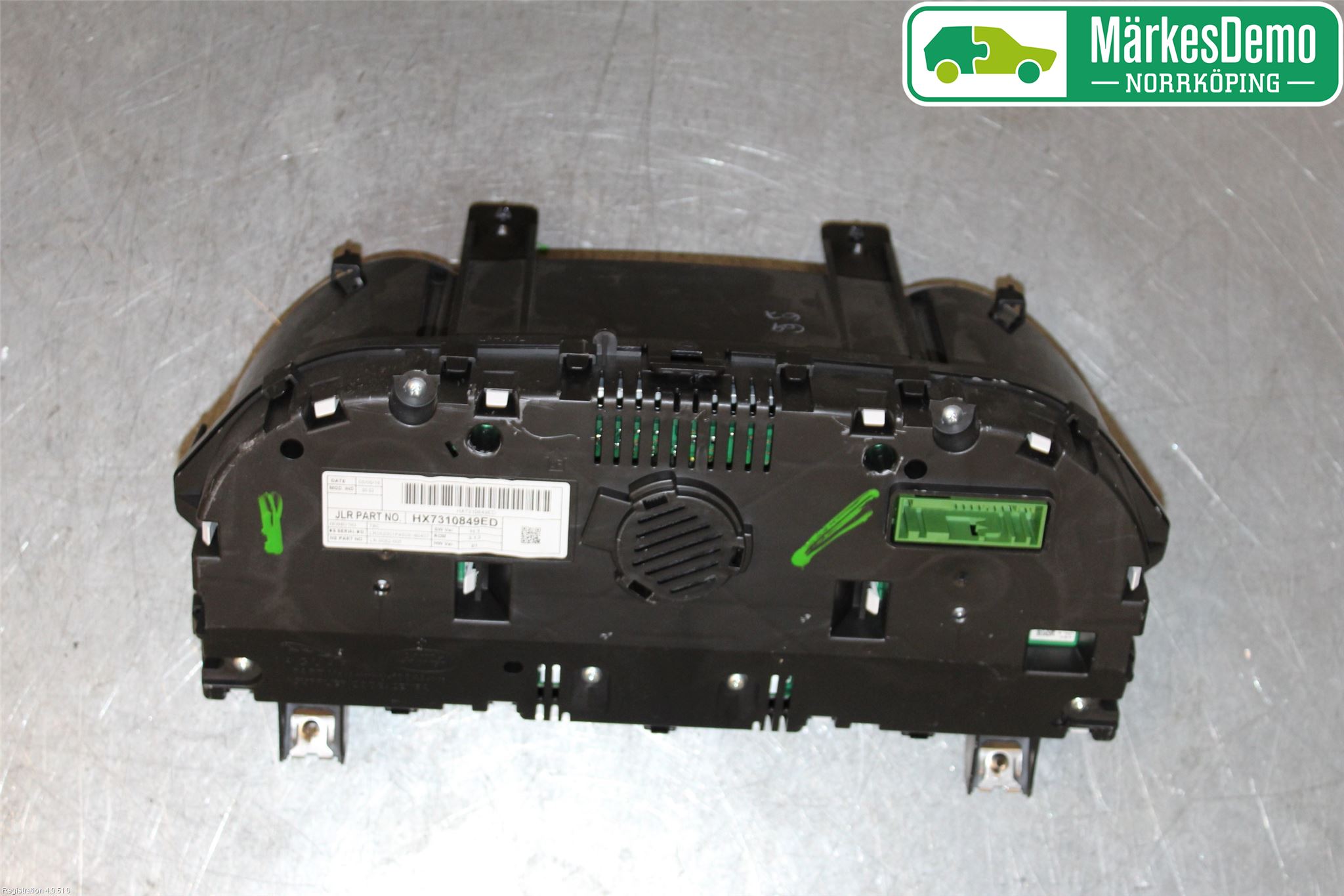 Jaguar XE (X760) 15-24 Instrument Komb