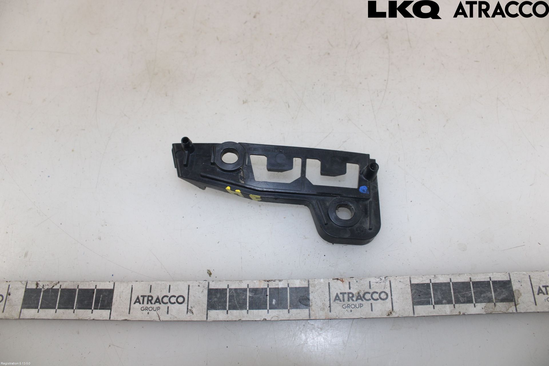 Ford TRANSIT/TOURNEO CONNECT 13-22 Stötfångarfäste Fram Hö