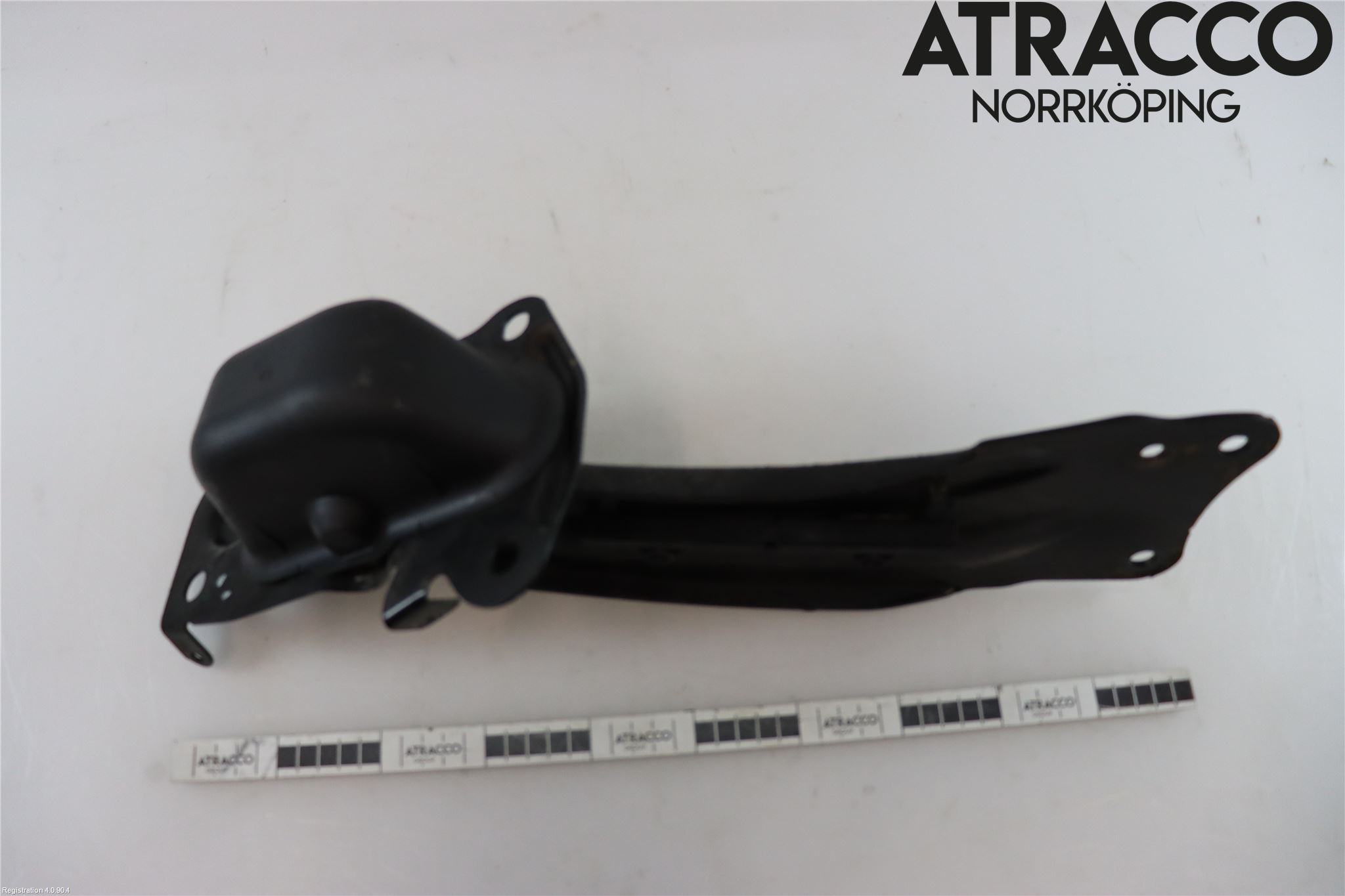 Volkswagen VW PASSAT 05-11 Bärarm Bak Höger