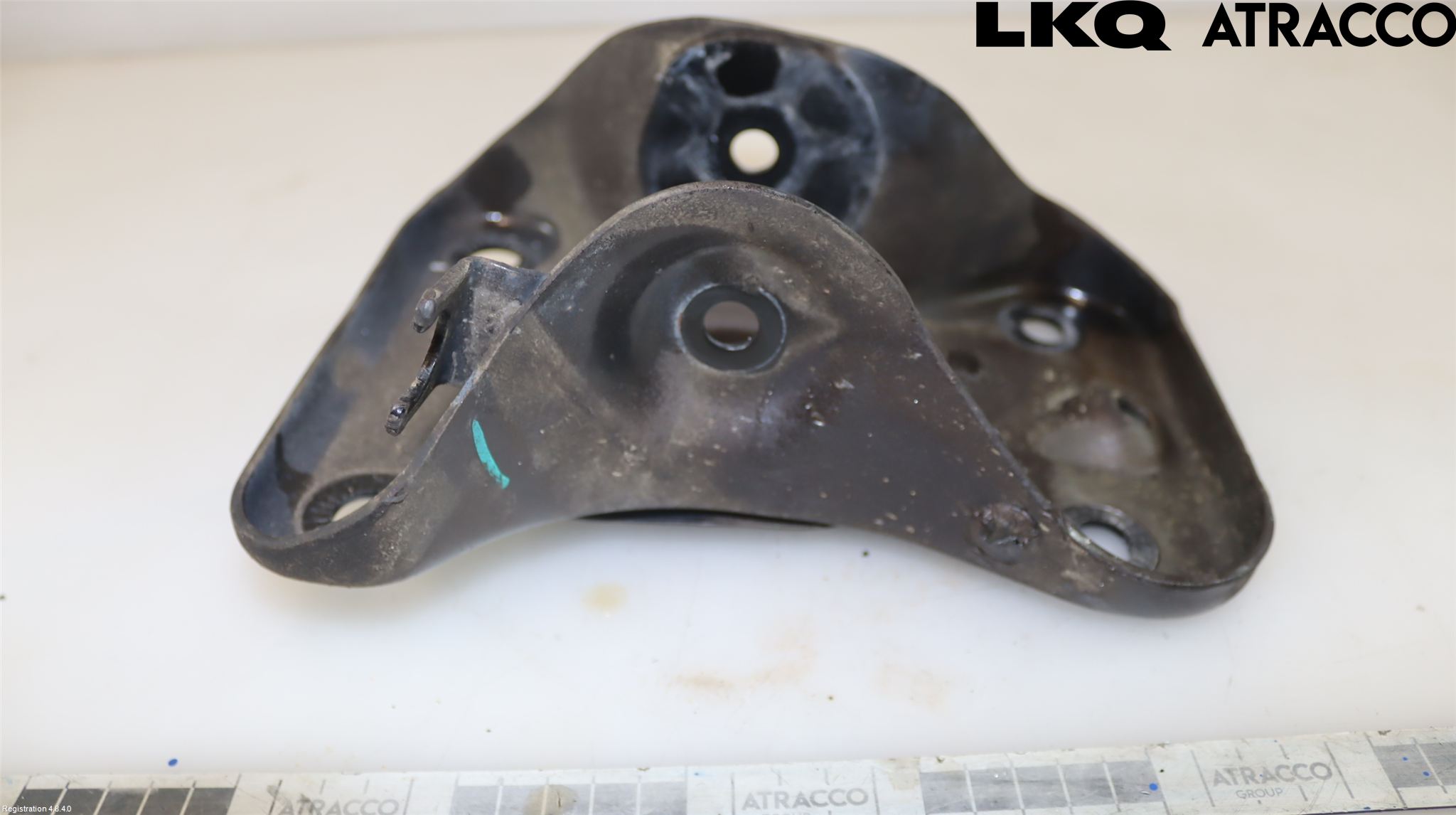 MG 5 22- Bakaxel Fäste