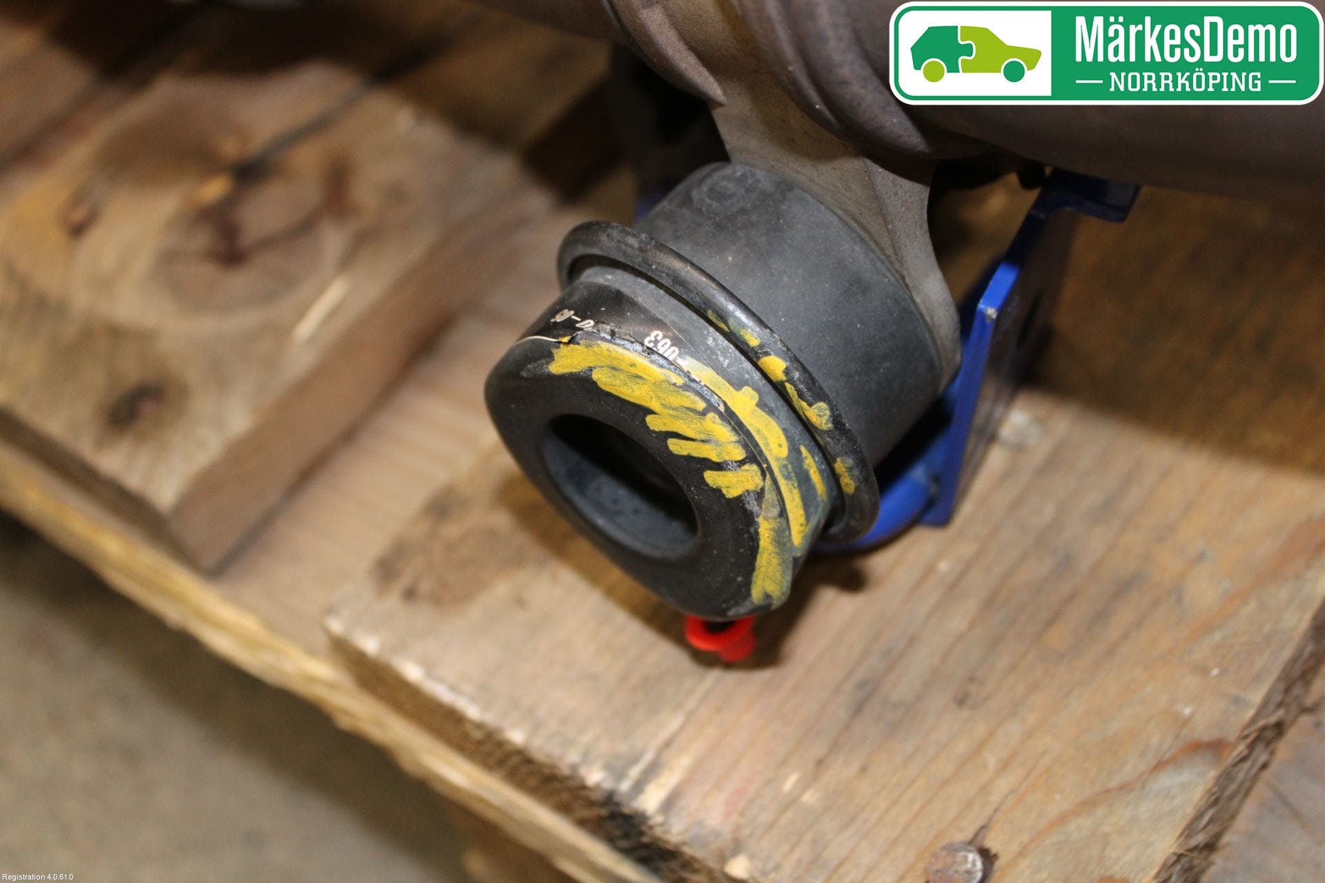 Jaguar F-TYPE Avgas Bakre Dämpare