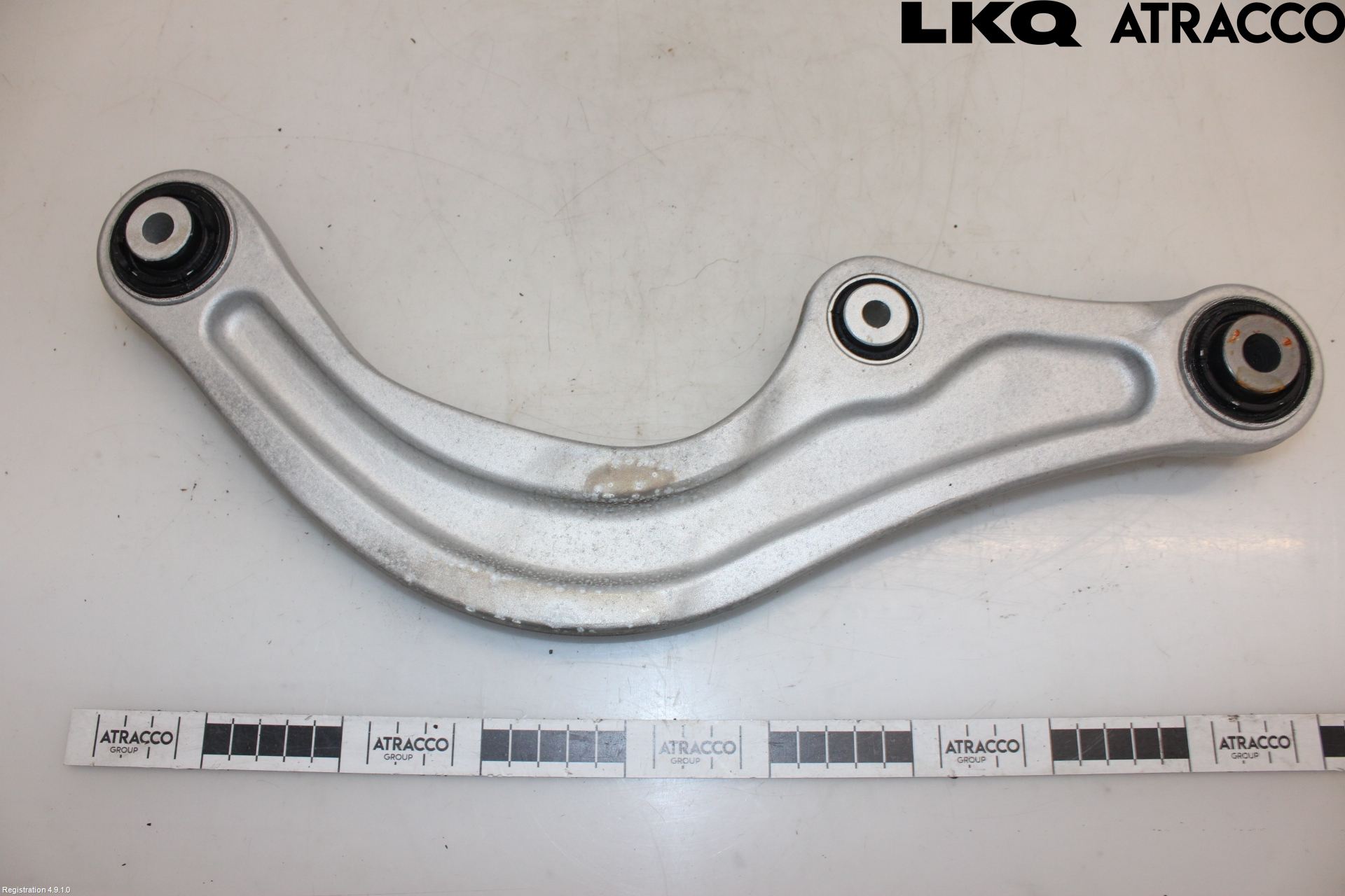 Cupra BORN 22- Bärarm Bak Övre Vänster