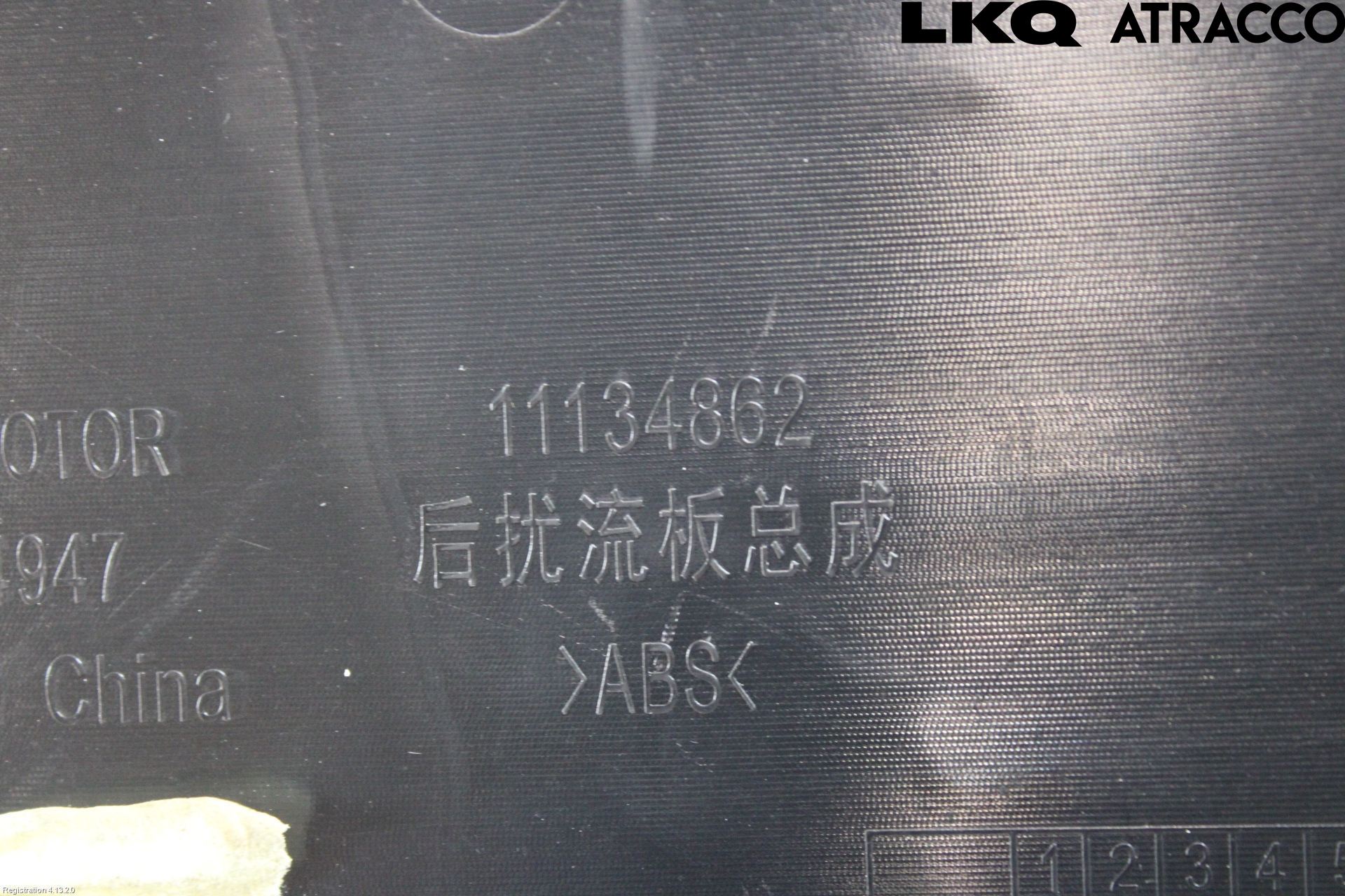 MG 4 23- Spoiler Baklucka