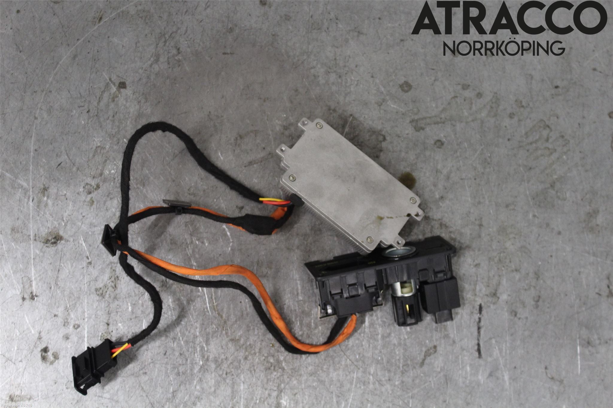 Volkswagen VW ARTEON 17- Inverter 12 -> 220 V