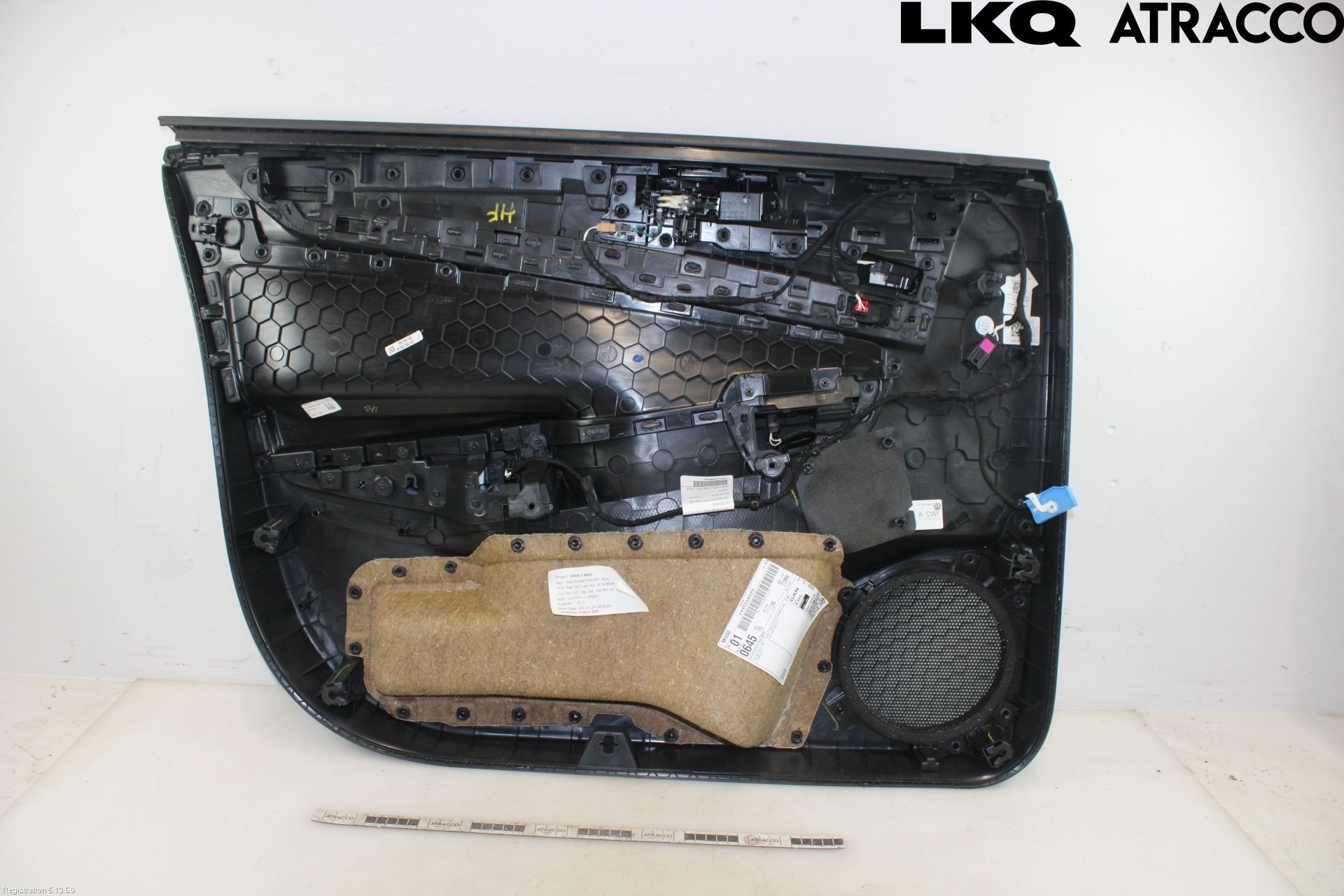 Volkswagen VW ID.7/TOURER 24- Dörrklädsel Hö