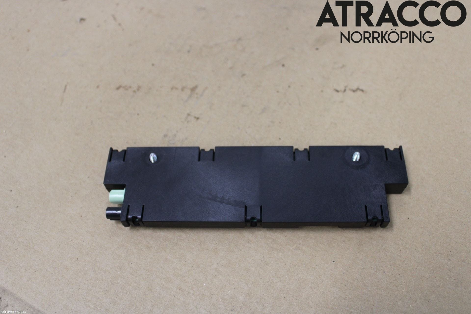 BMW 5 F10/F11/F18 09-17 Antennförstärkare