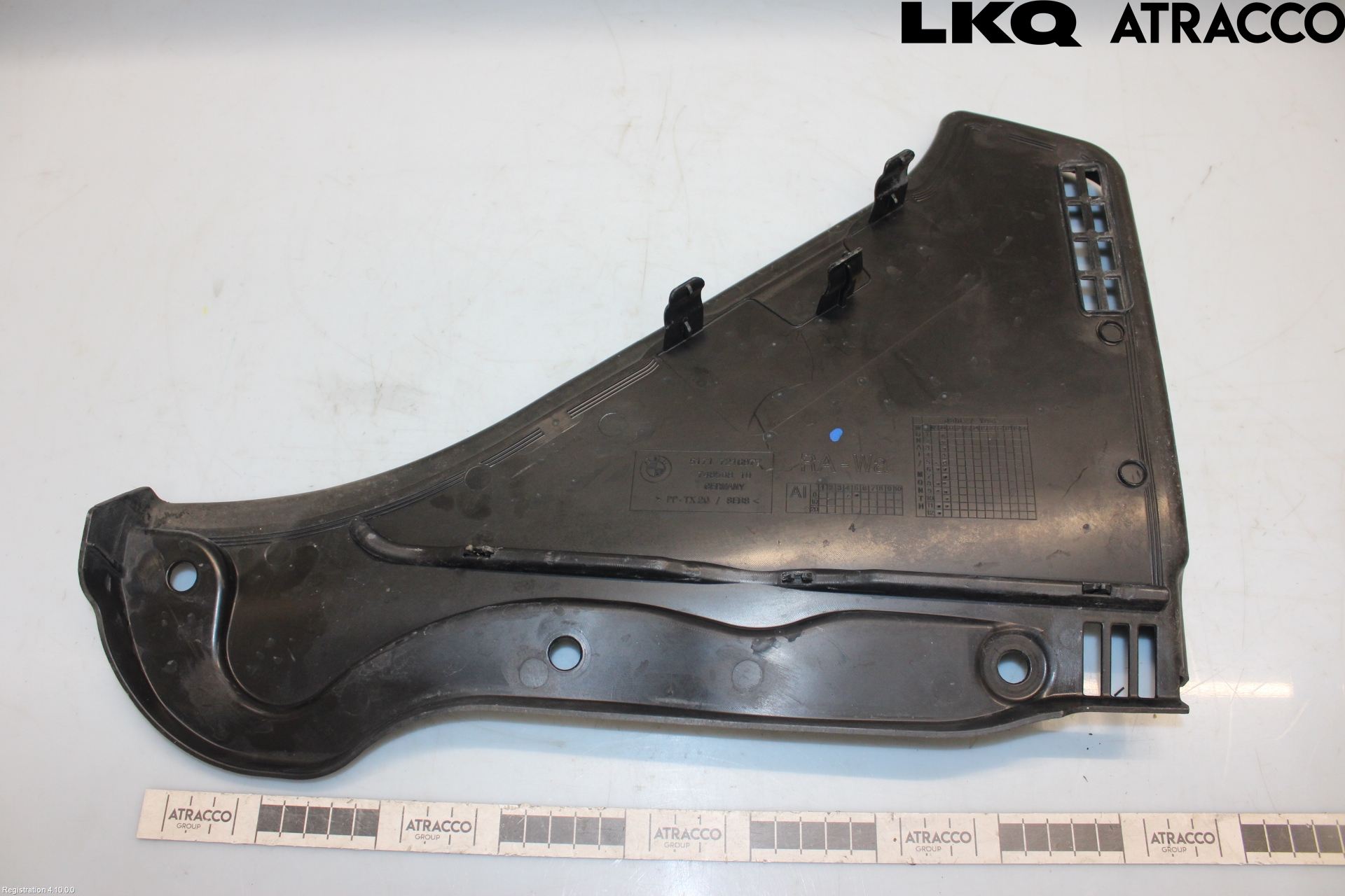BMW 5 F10/F11/F18 09-17 Torpedplåt-Torpedplast