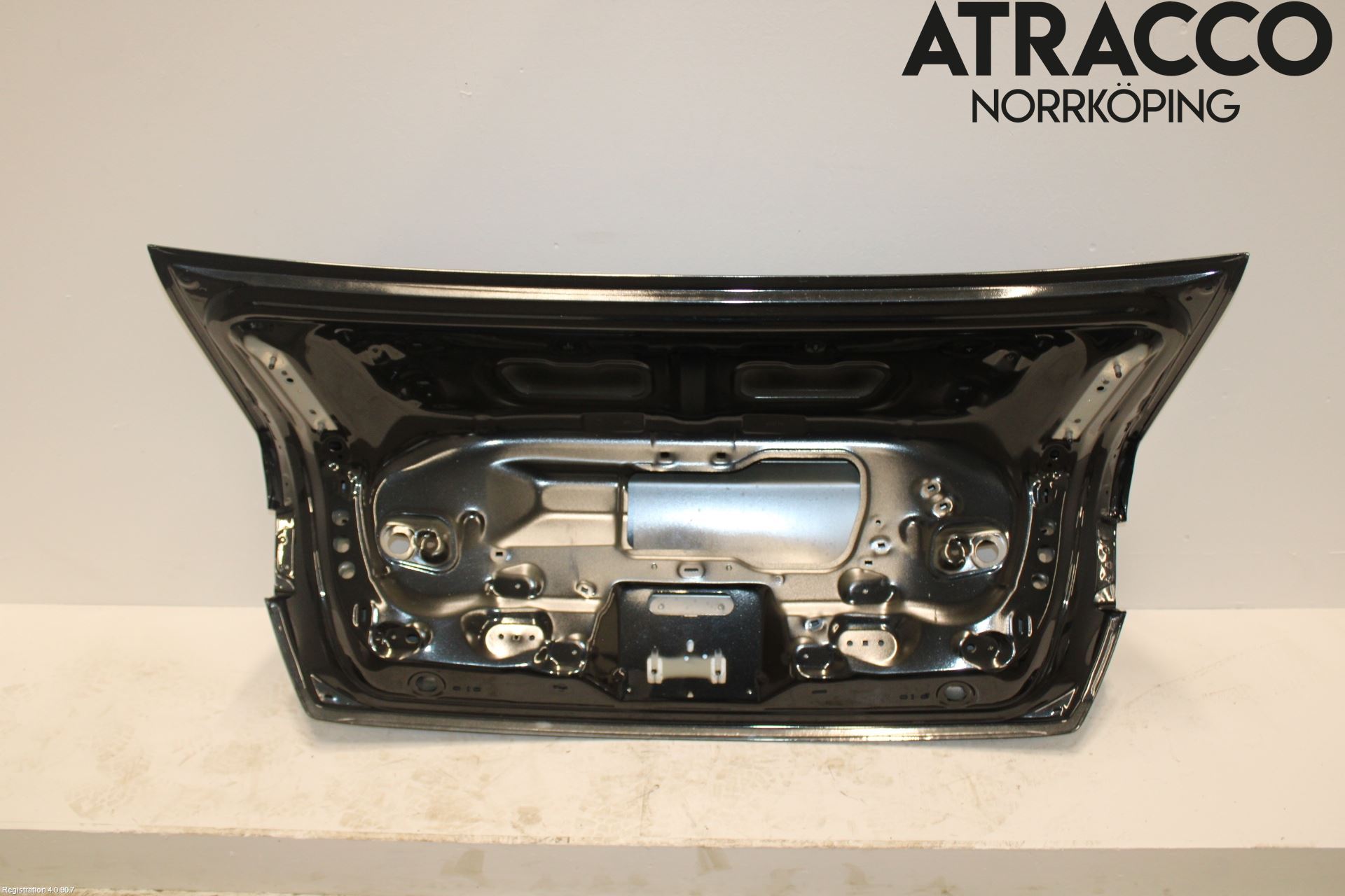 Audi A6 F2/C8 19- Baklucka (Ej Med Ruta)