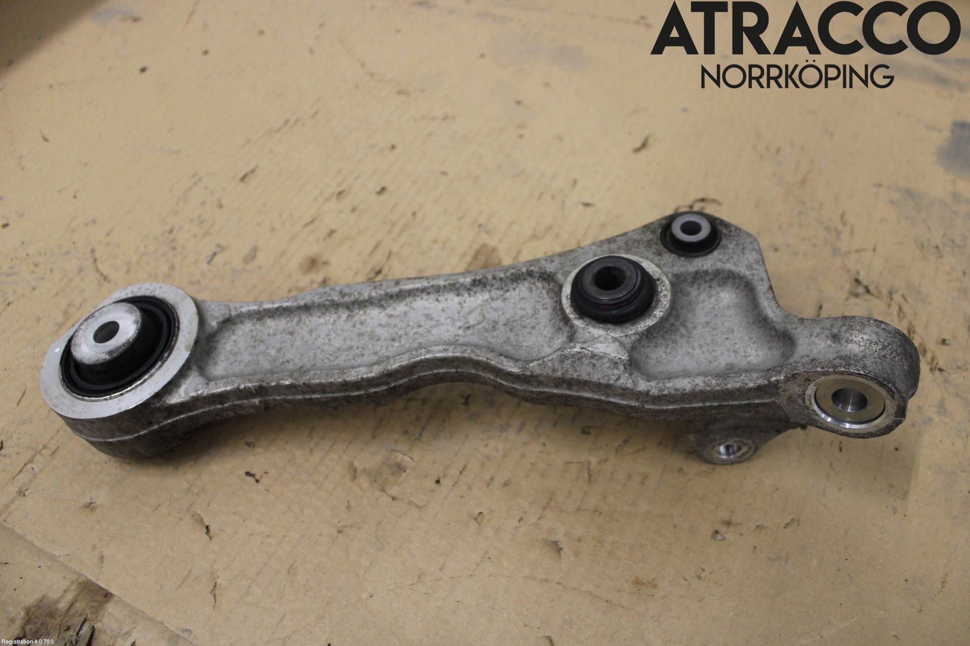 Jaguar XF 08-15 Bärarm Fram Undre Vä