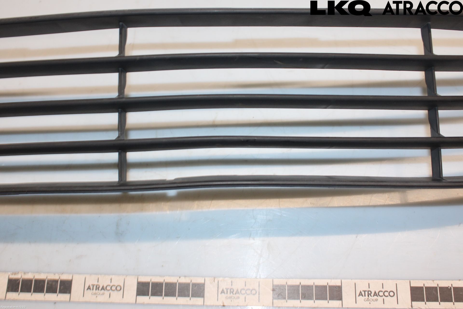 Ford FIESTA     02-05 Grilldel Mitt