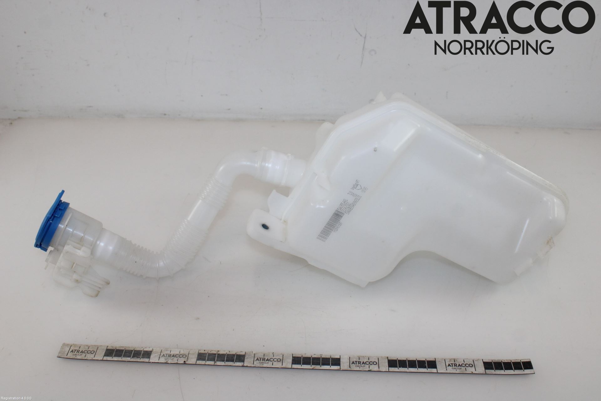 Volkswagen VW GOLF / E-GOLF VIII 20- Spolartank Vindruta