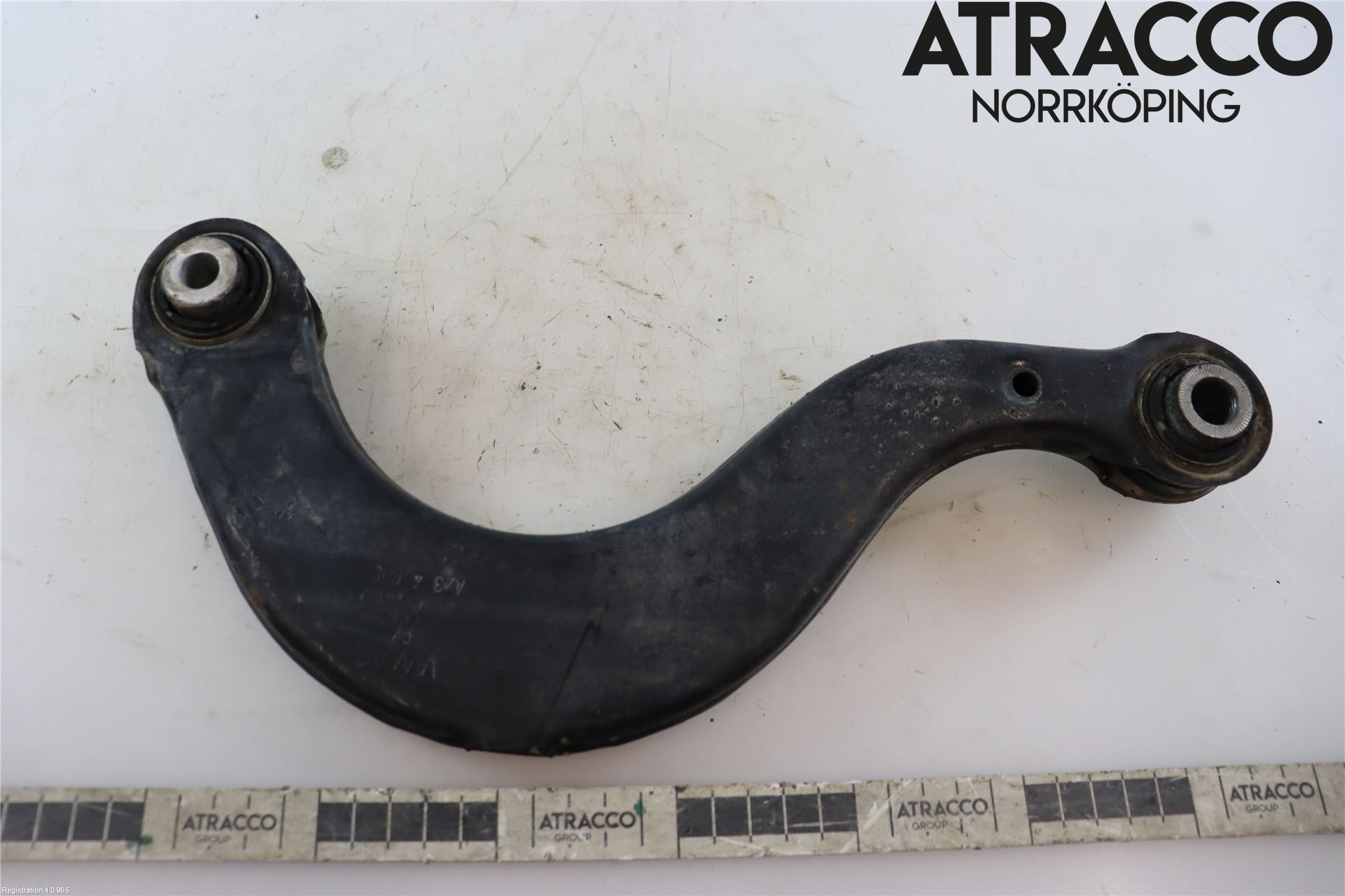 Skoda YETI Bärarm Bak Övre Höger