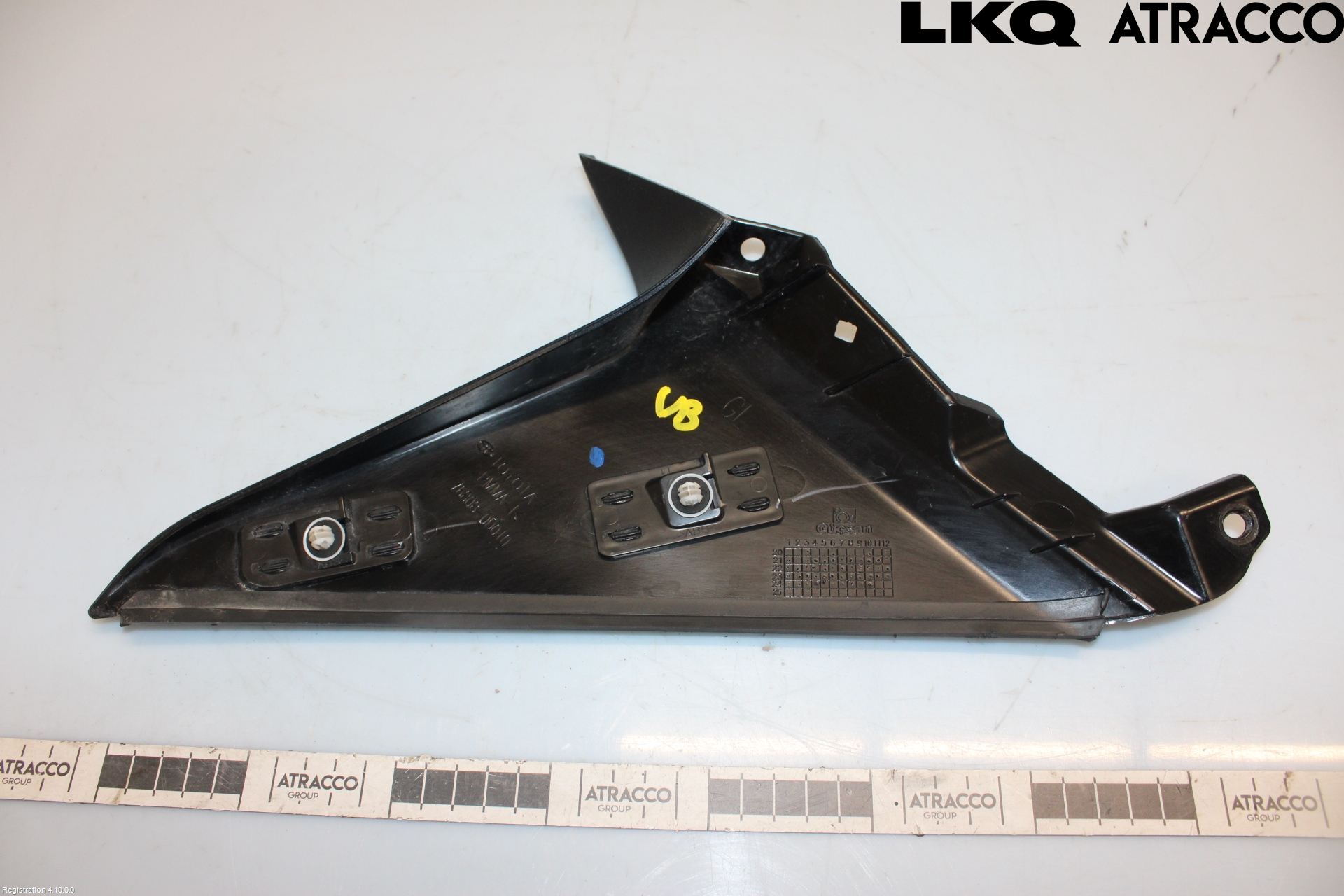 Toyota YARIS CROSS XP21 21- Spoiler Baklucka