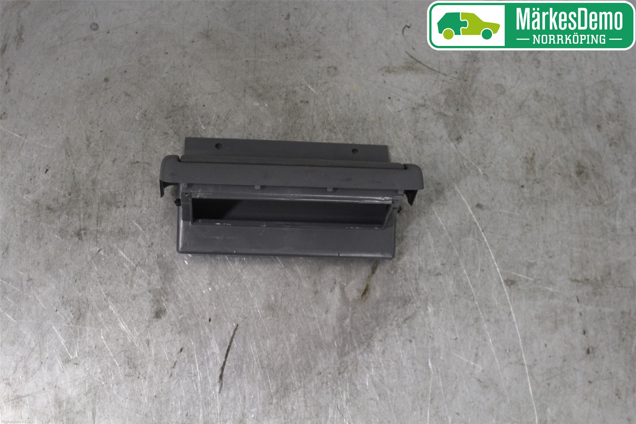 Renault CLIO    91-96 Instrument-Radio Sarg