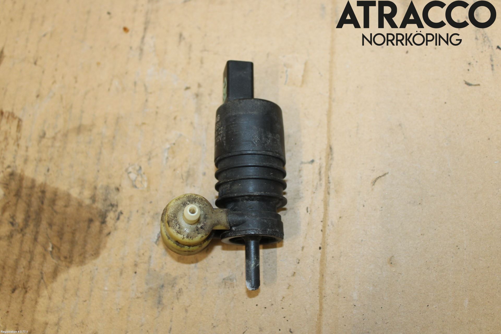 Volkswagen VW POLO 05-09 Spolarpump Vindruta