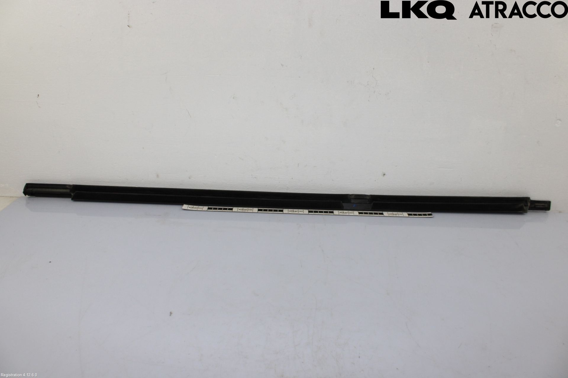 Mercedes-Benz MB E-KLASS (W213) 16-23 Dörr Dekorlist Bak Hö