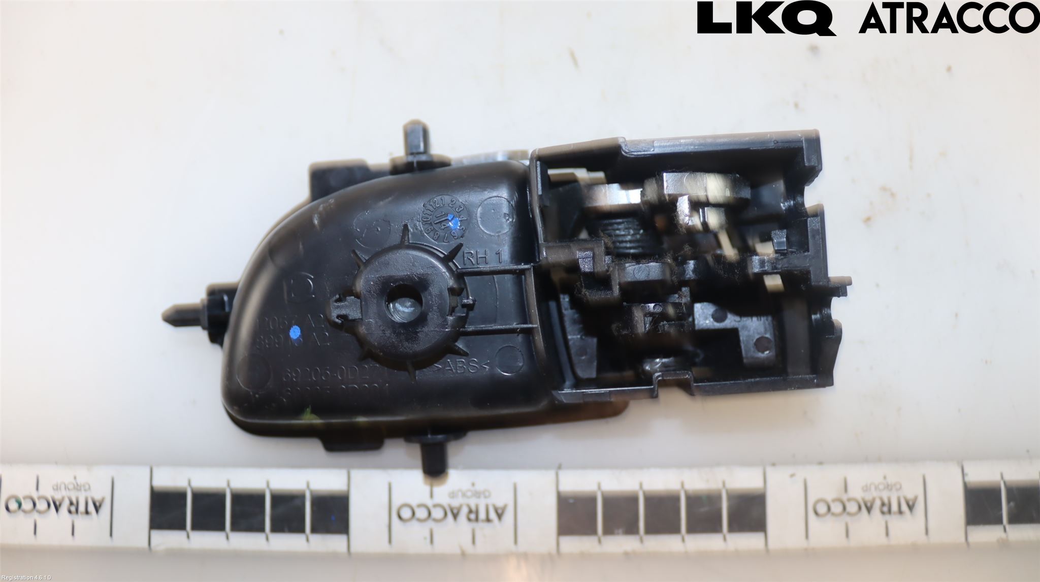 Toyota AURIS 13-19 Dörrhandtag Inre Hö