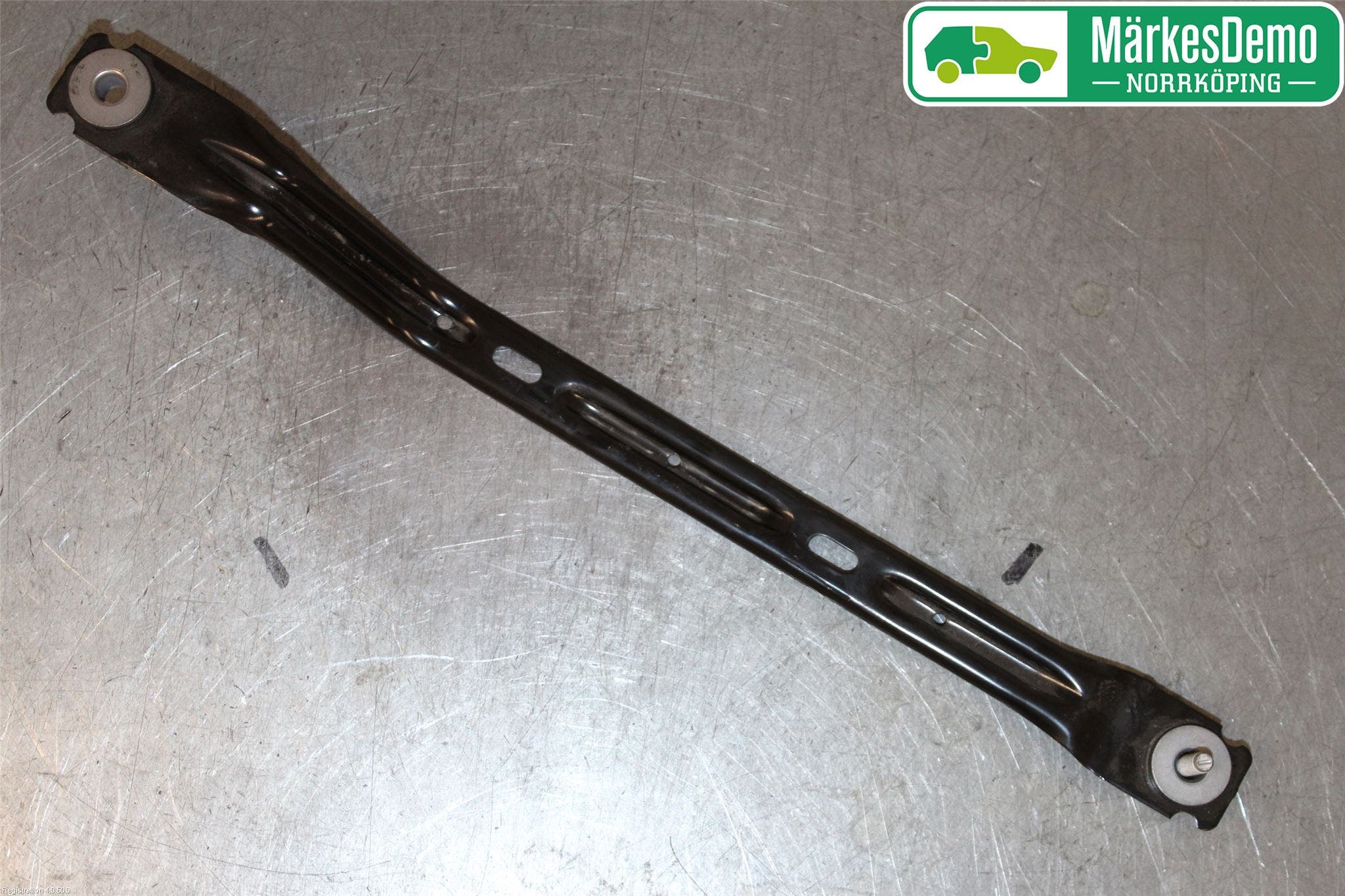 Audi A4/S4 B9 16-19 Bränsletanksband