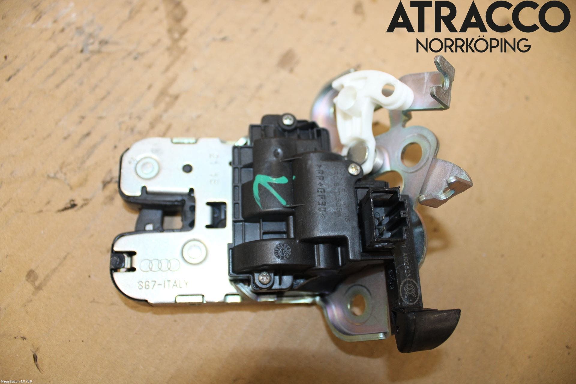 Skoda OCTAVIA (5E) 13-20 Låskista Baklucka