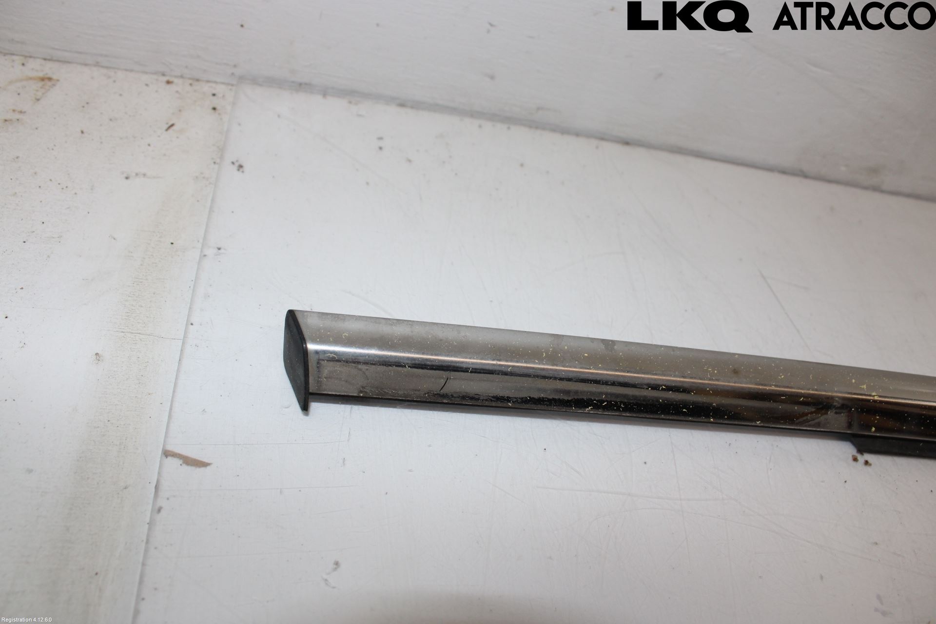 Hyundai i40 08-15 Dörr Dekorlist Fram Vä