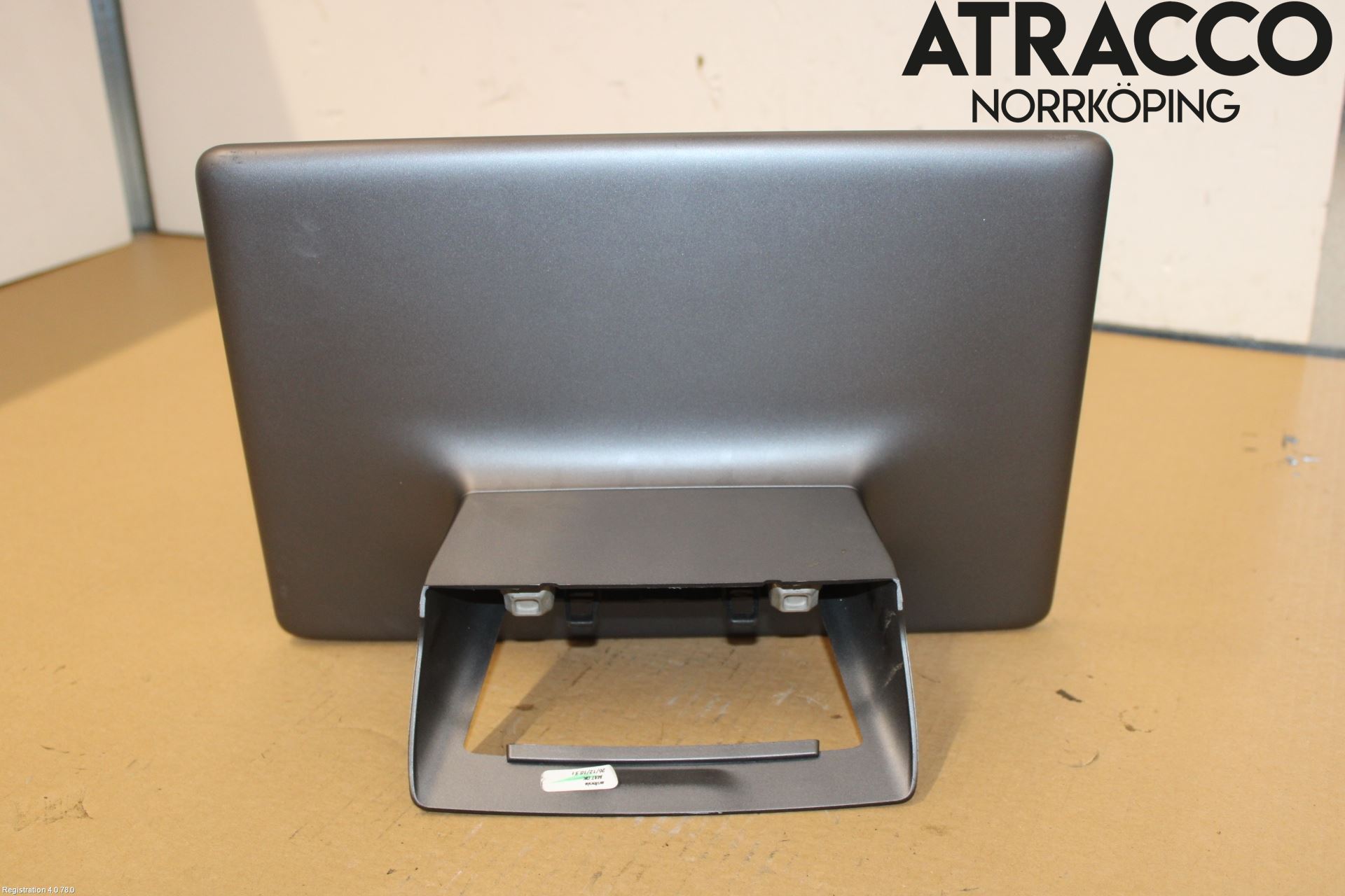 Tesla MODEL 3 17- Bildskärm