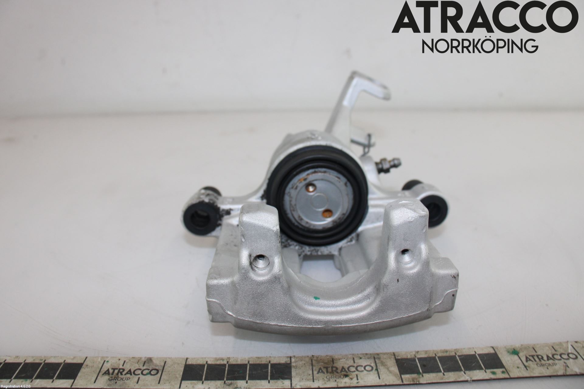 Jaguar XK/XKR 06-14 Bromsok Bak Höger