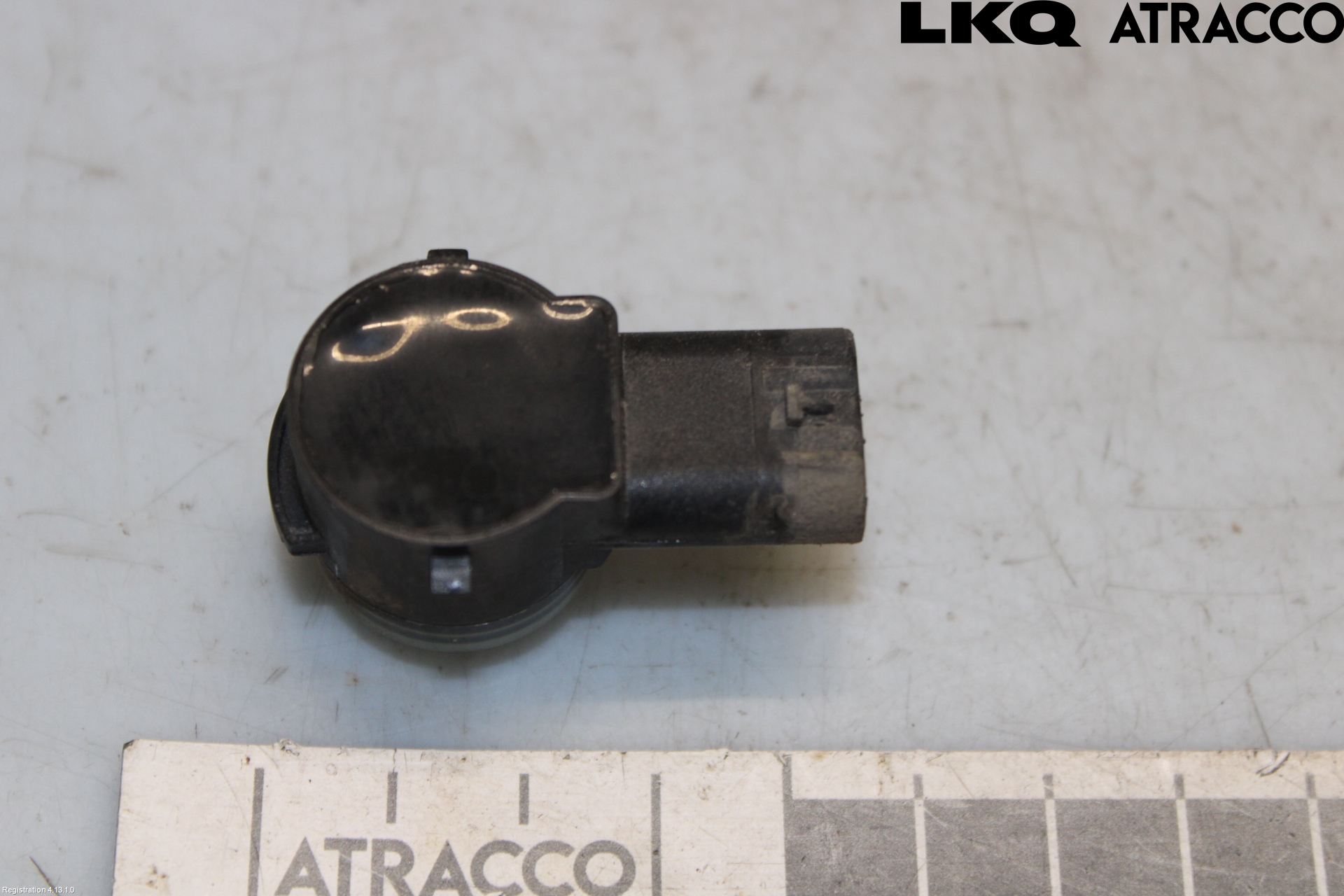 Volkswagen VW TOURAN 16- Parkeringshjälp Backsensor