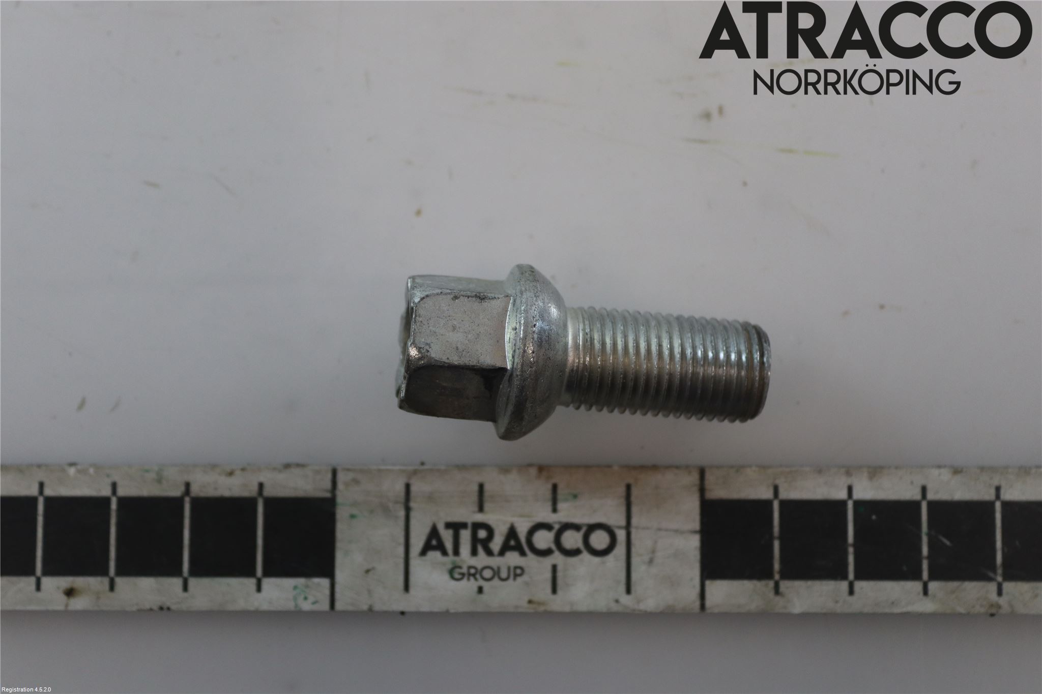 Seat LEON 20- Hjulmutter-Bult-Sats