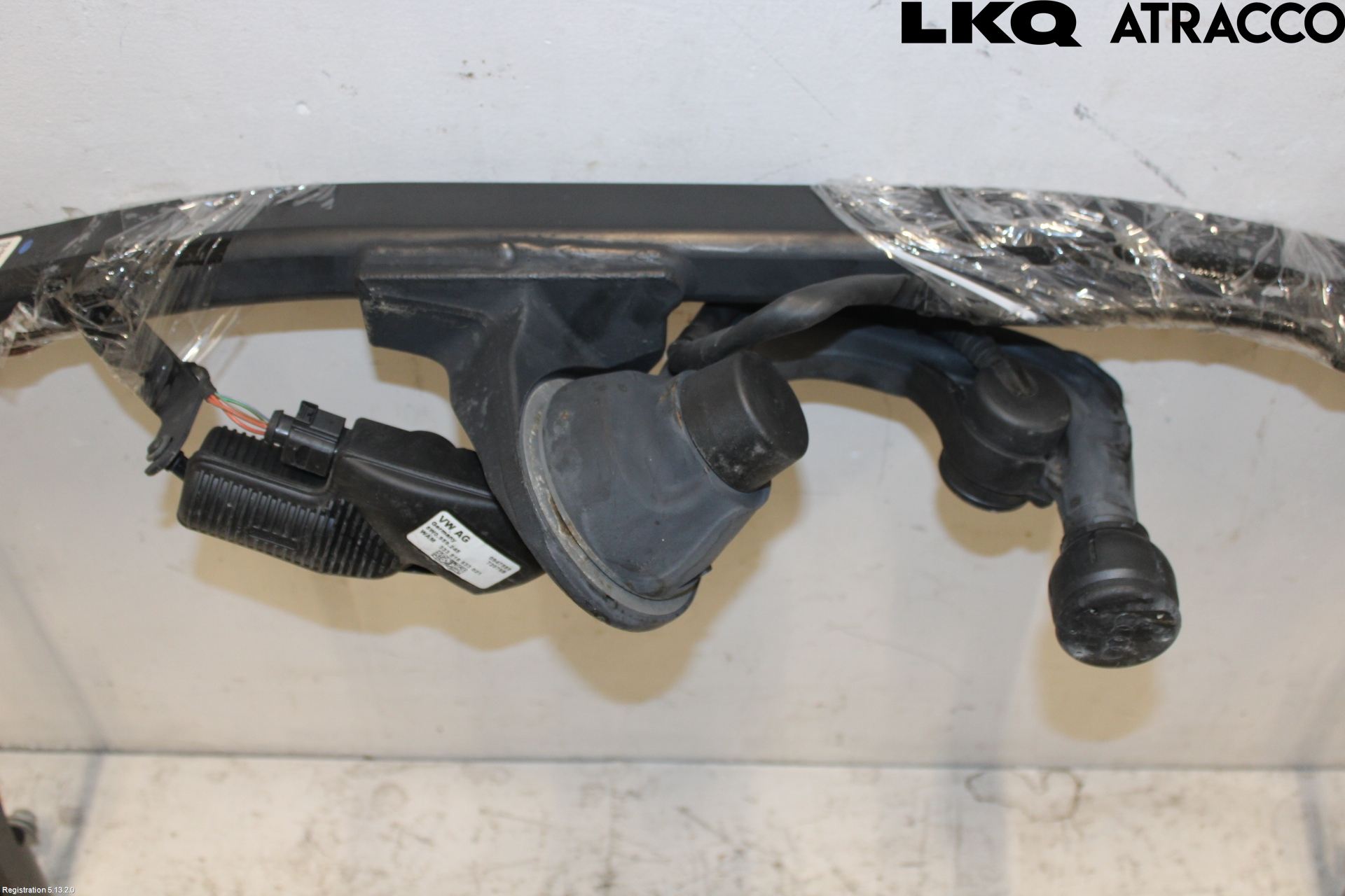 Audi A6 F2/C8 19- Dragkrok