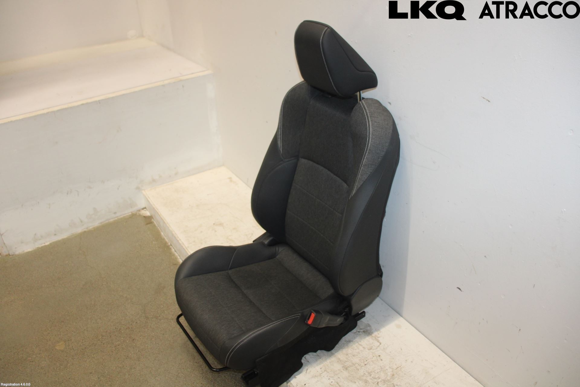 Toyota COROLLA 19- Inredning Stol Fram Hö