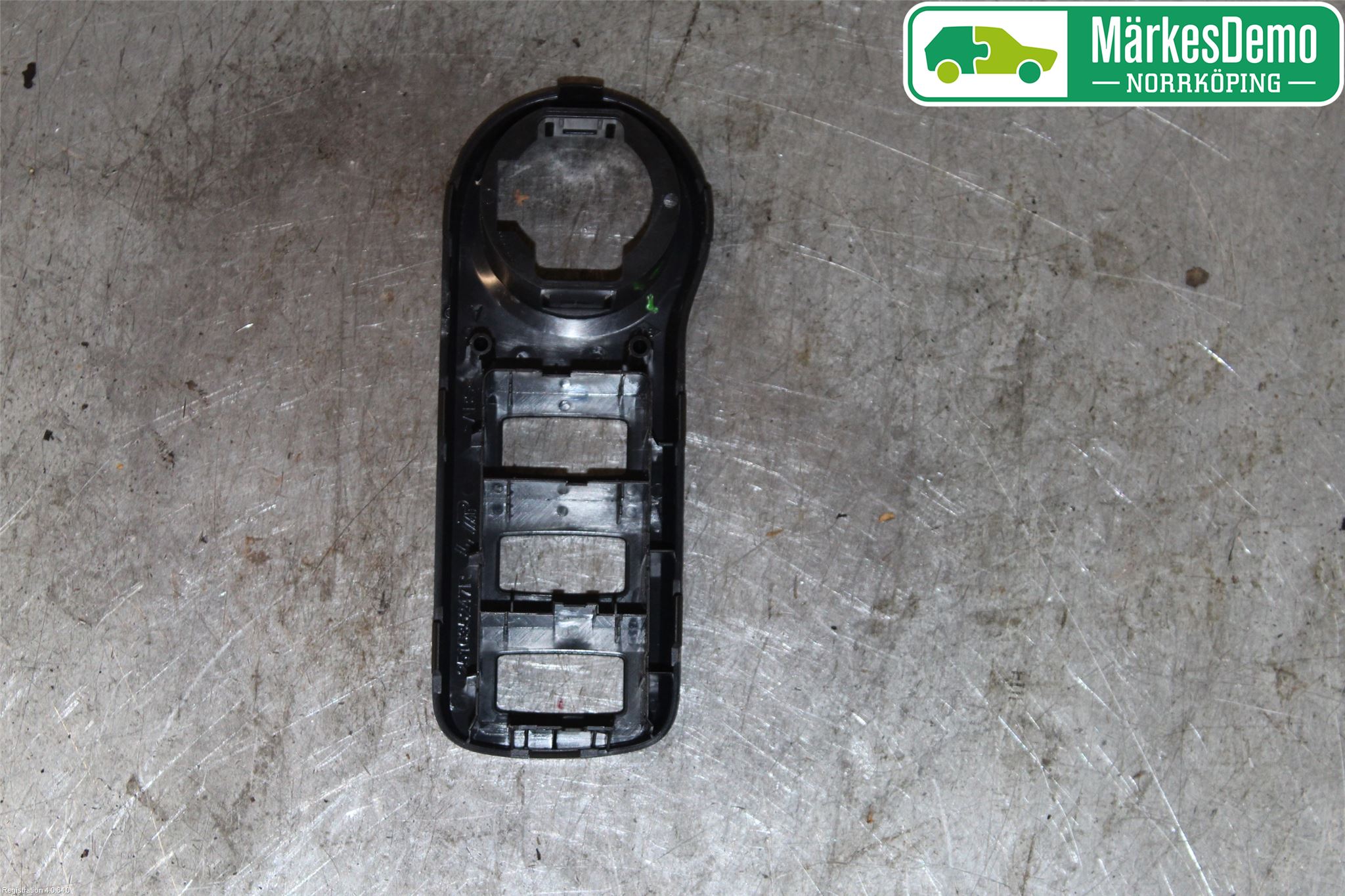 Dacia DUSTER 10-17 Instrumentsarg