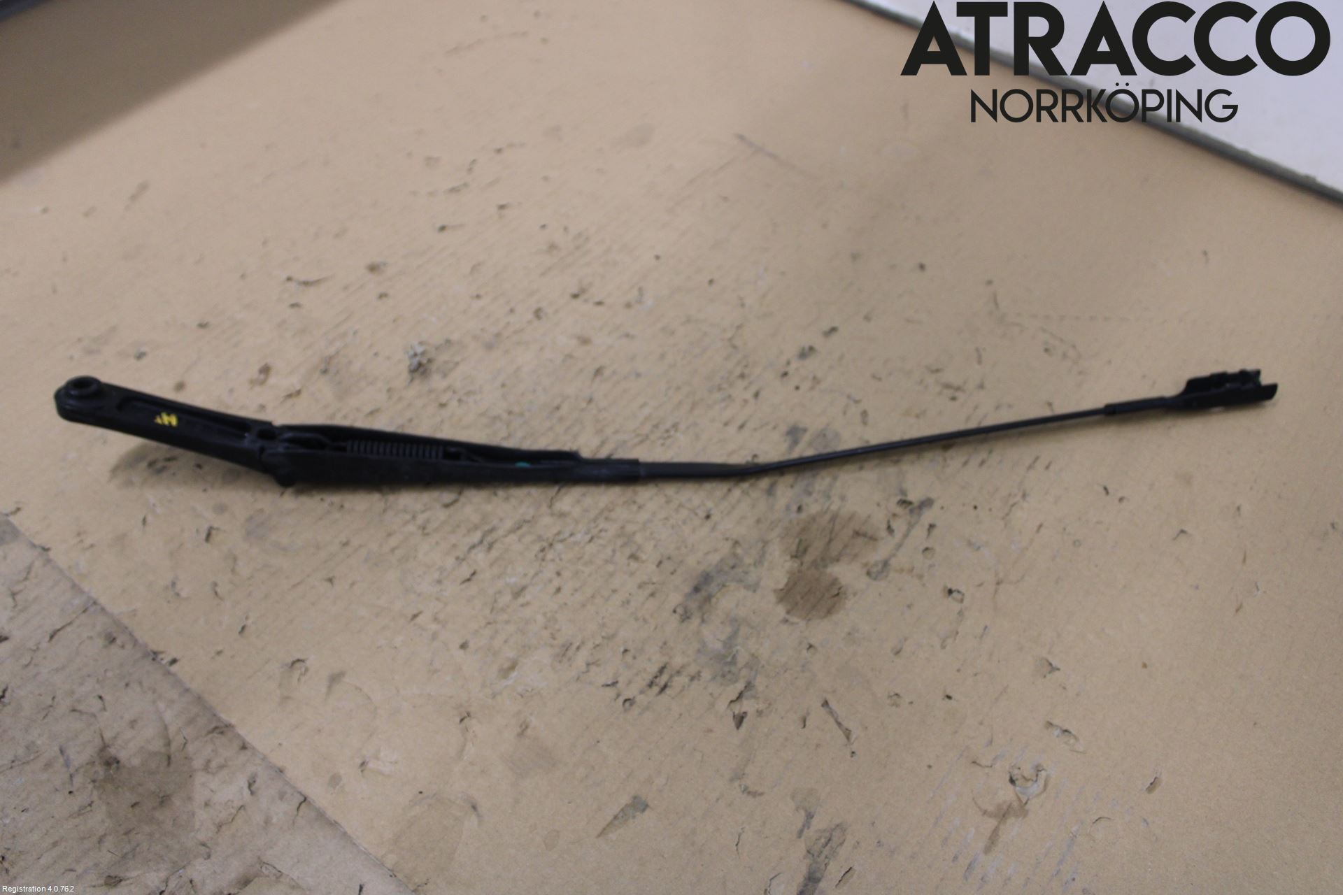 Audi A4/S4 B9 16-19 Torkararm Armar Vindruta