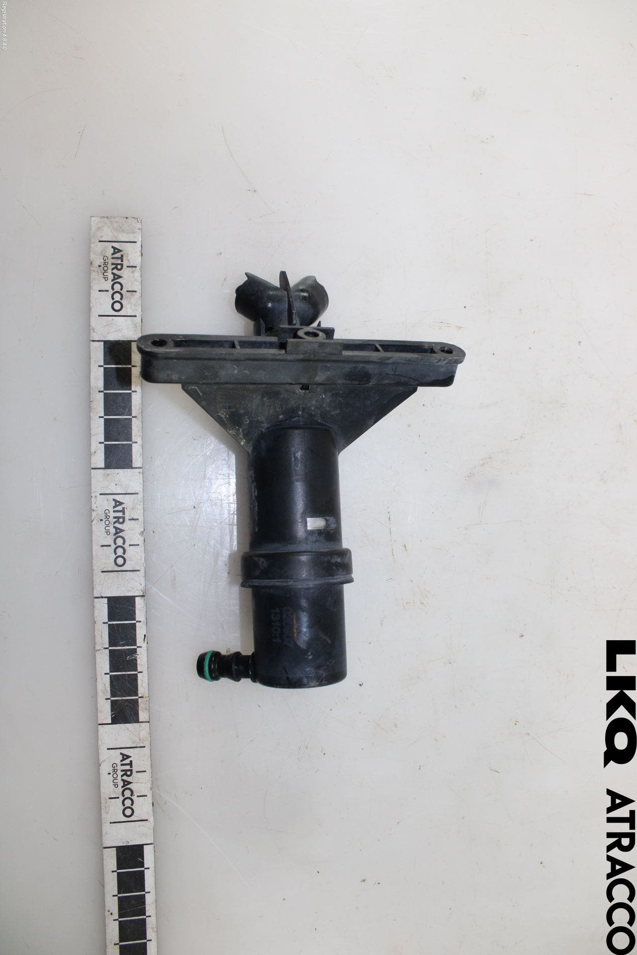 BMW 5 E60/61 Sed/Tou 02-10 Spolarmunstycke Strålkastare