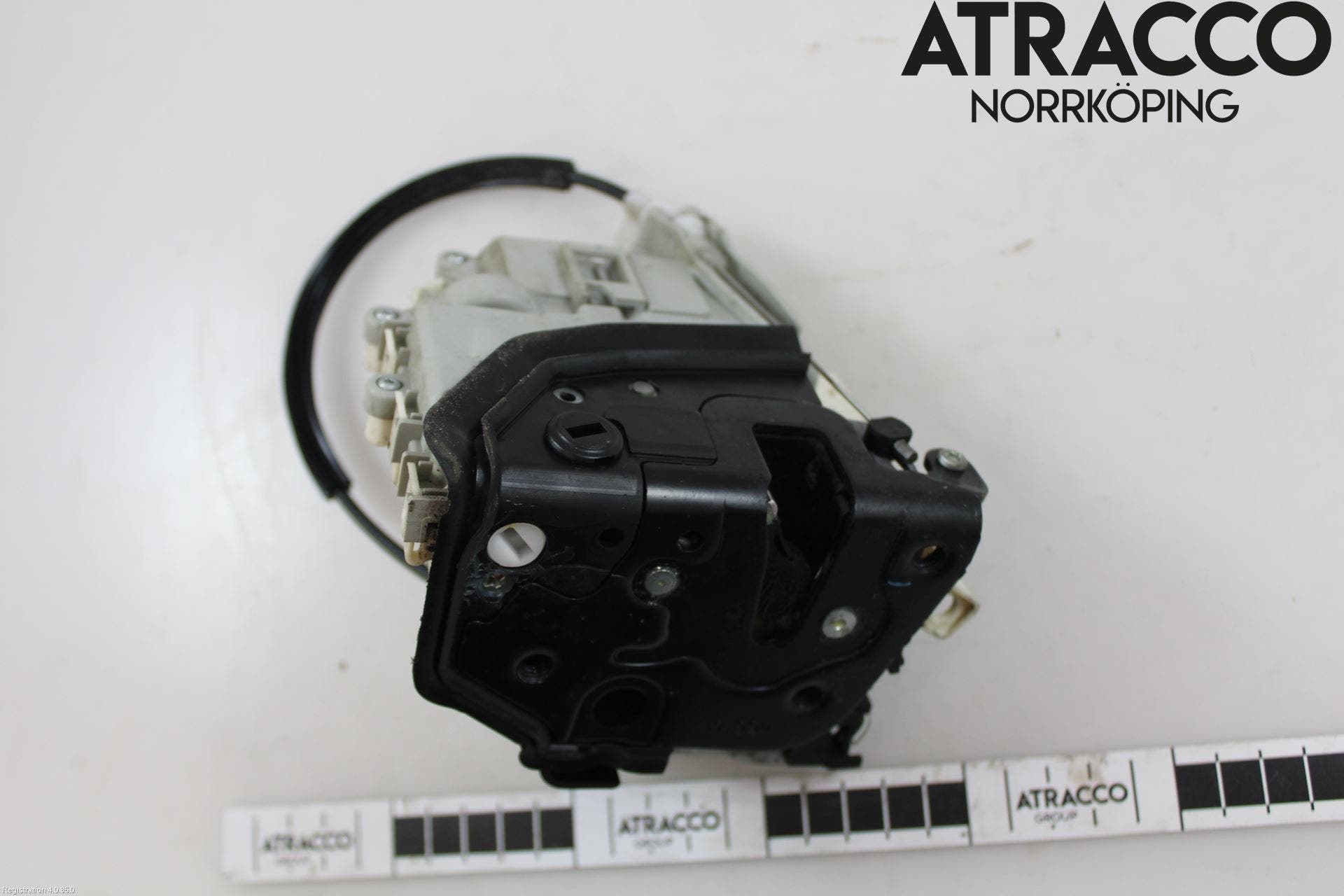 Audi A4 12-15 Låskista-Dörrlås