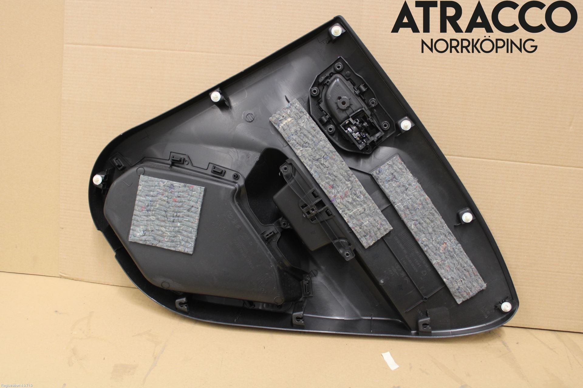 Toyota AYGO 15-21 Dörrklädsel Vä