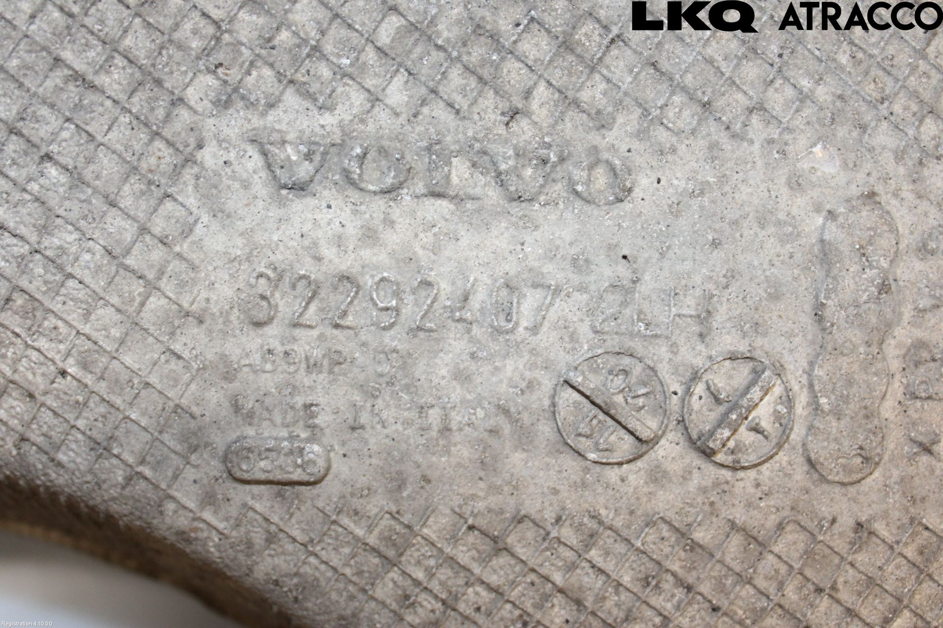 Volvo V90 17->> Bärarm Bak Vänster